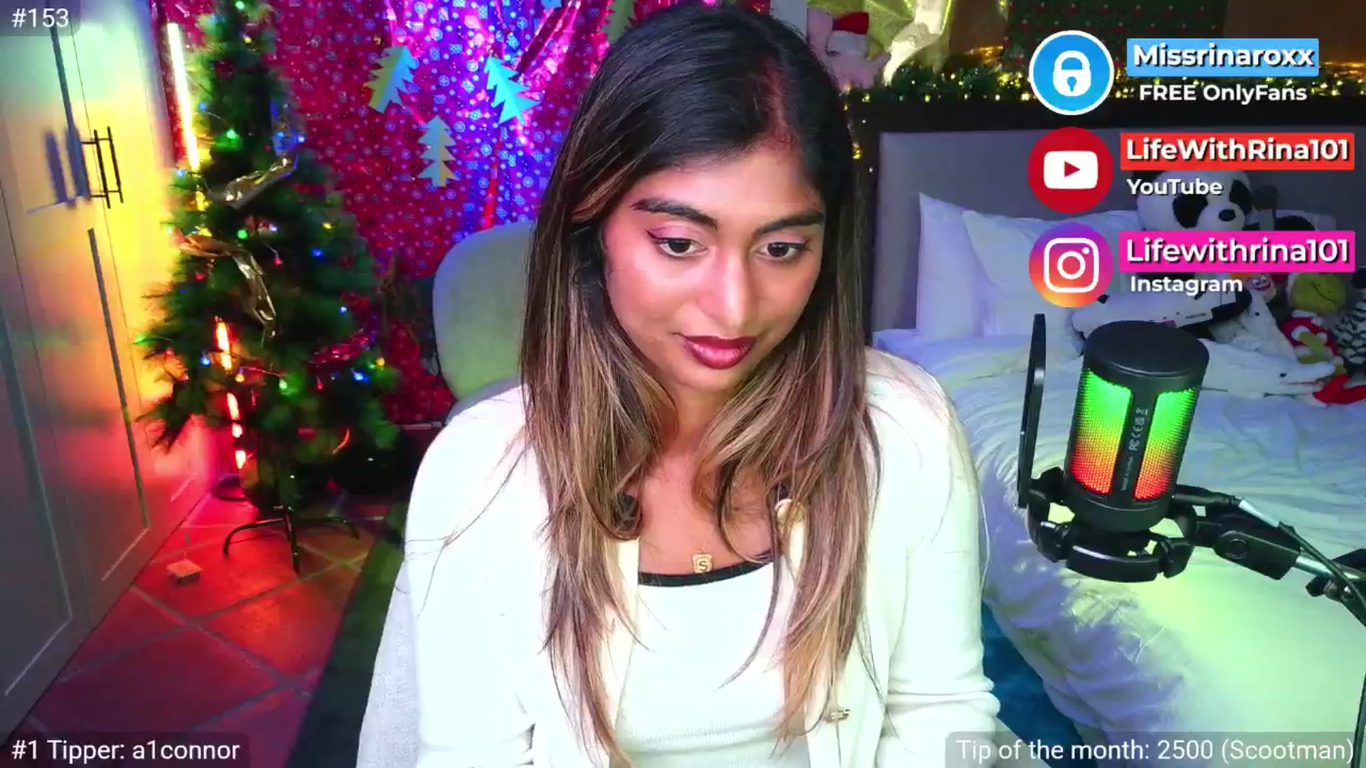 Gallery image thumbnail from Missrinaroxx's myfreecams stream on, 11/11/2025, 21:54 image 12 of 20
