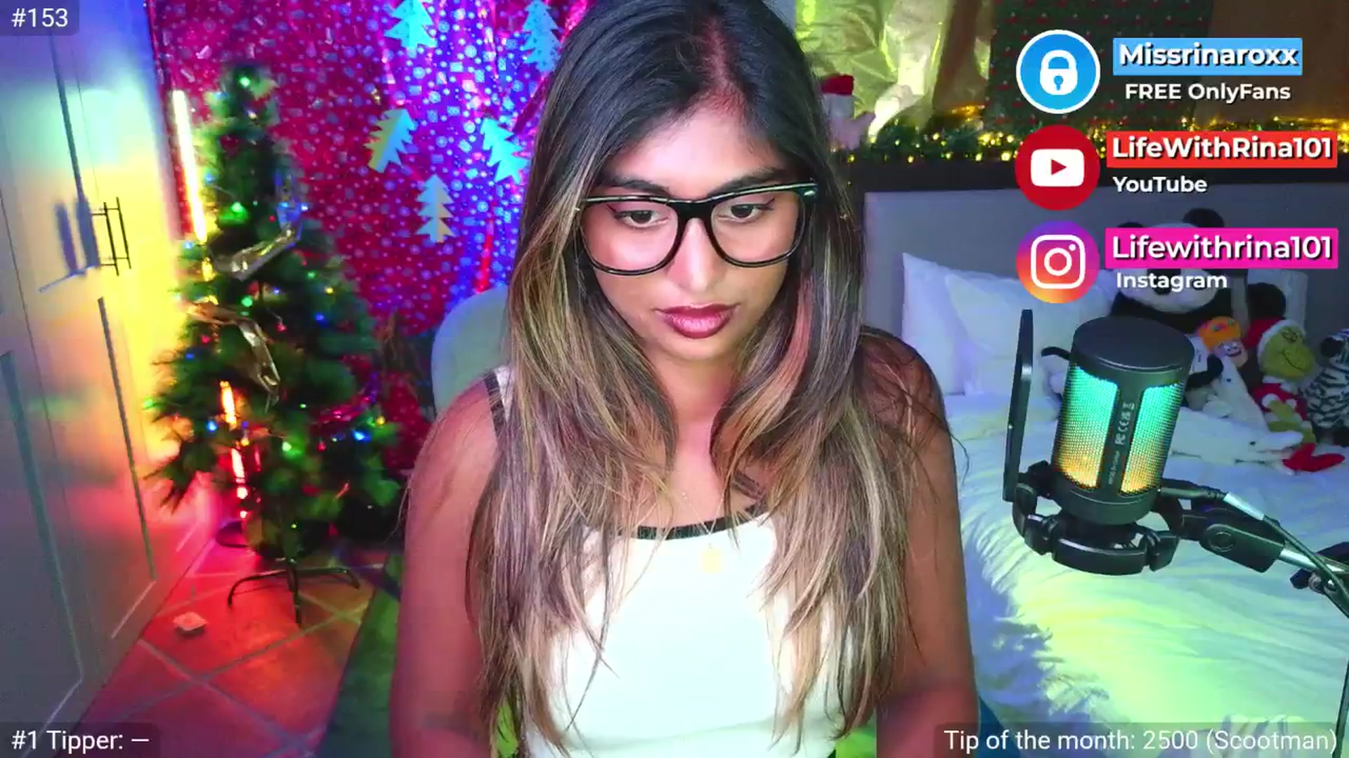 Gallery image thumbnail from Missrinaroxx's myfreecams stream on, 11/11/2025, 21:54 image 6 of 20
