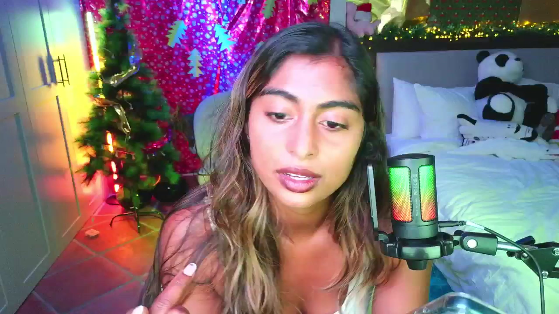 Gallery image thumbnail from Missrinaroxx's myfreecams stream on, 11/13/2025, 20:33 image 9 of 20