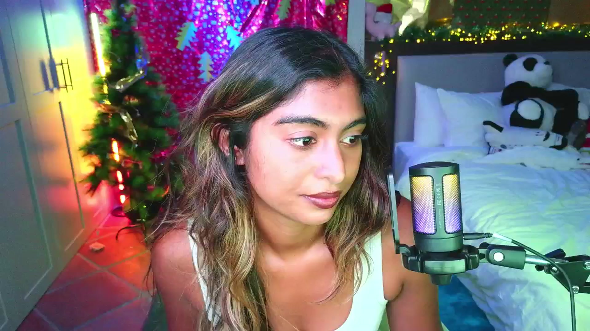 Gallery image thumbnail from Missrinaroxx's myfreecams stream on, 11/13/2025, 20:33 image 4 of 20
