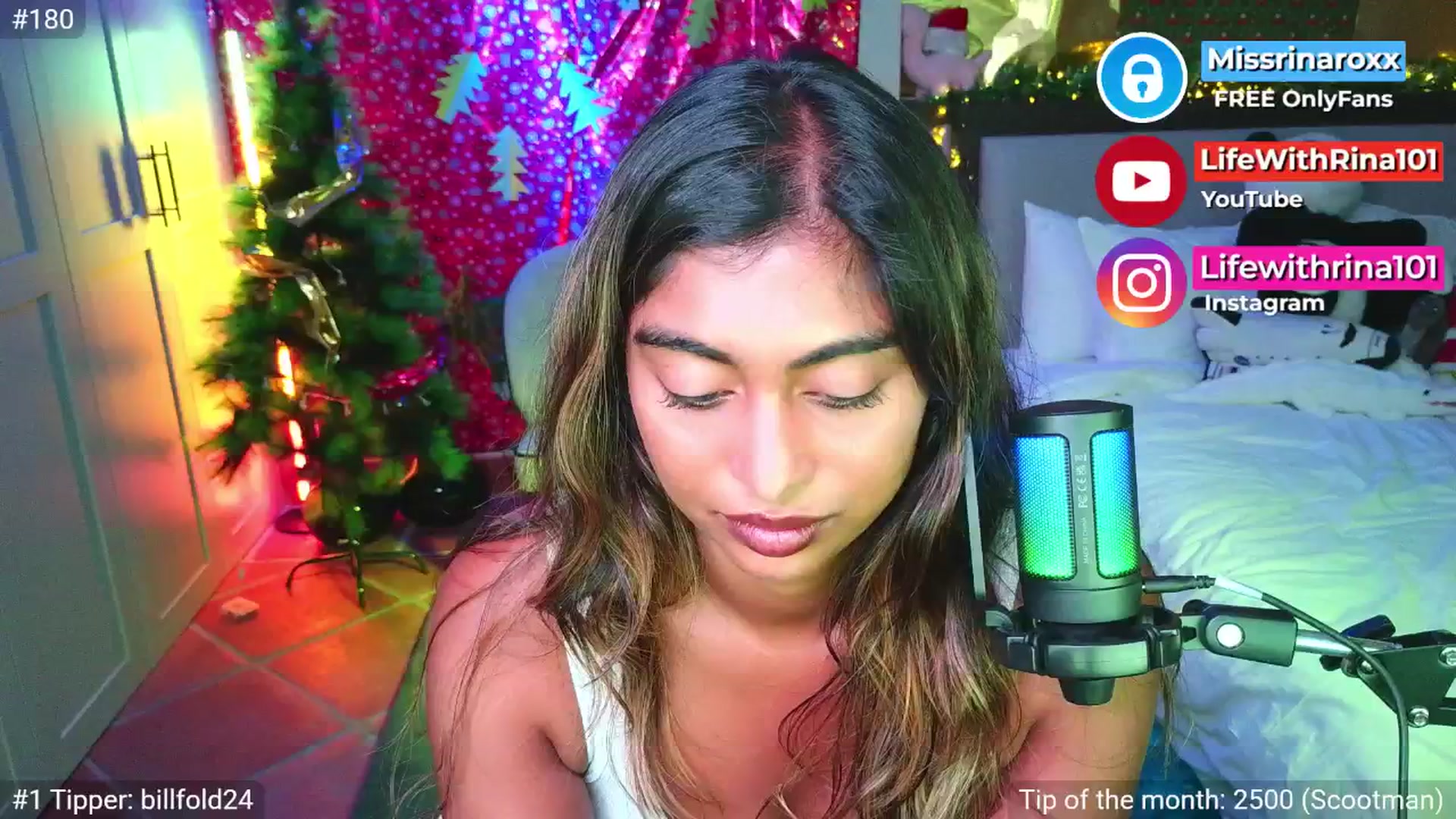 Gallery image thumbnail from Missrinaroxx's myfreecams stream on, 11/13/2025, 21:43 image 4 of 20