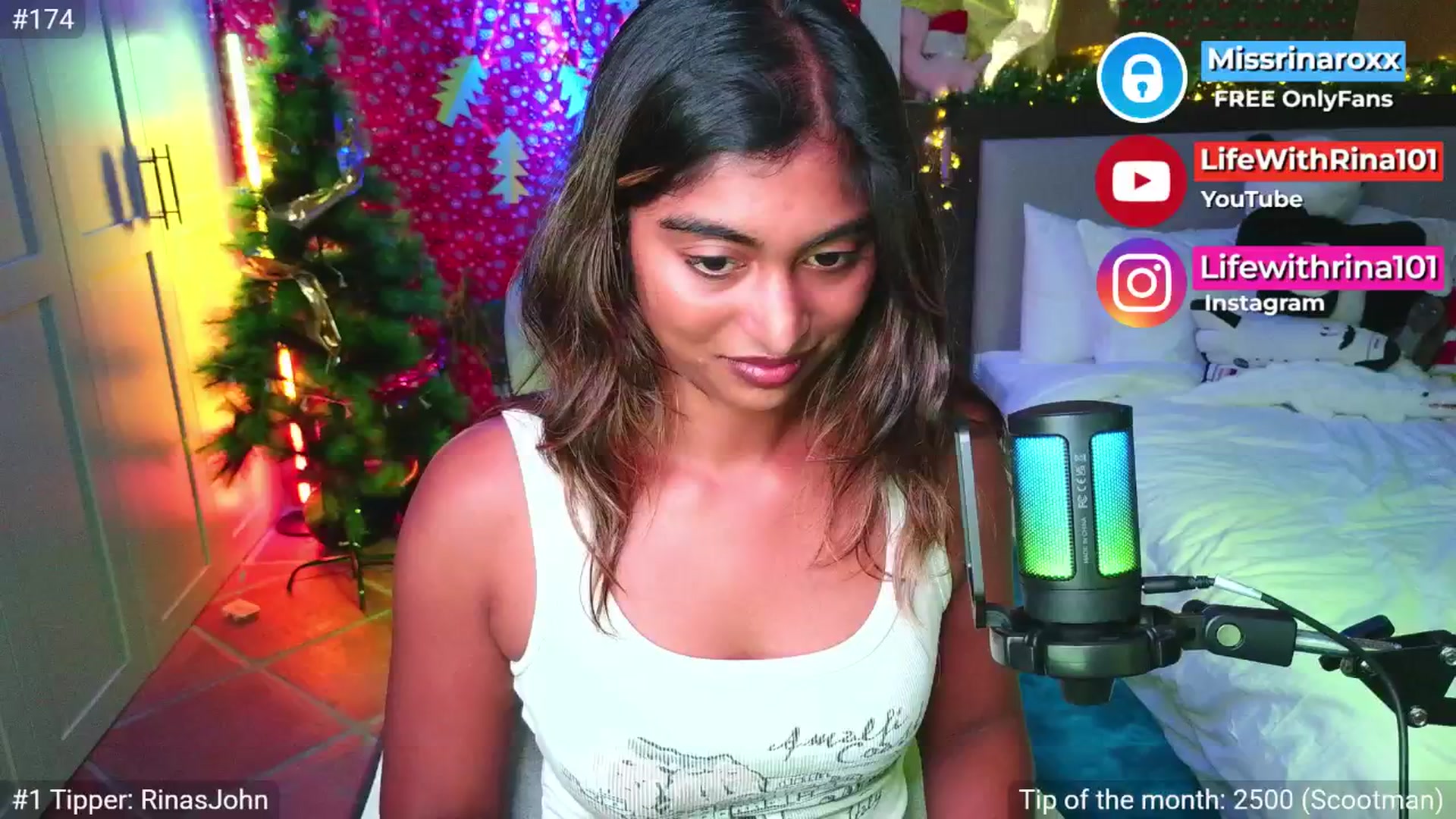 Gallery image thumbnail from Missrinaroxx's myfreecams stream on, 11/13/2025, 21:43 image 15 of 20
