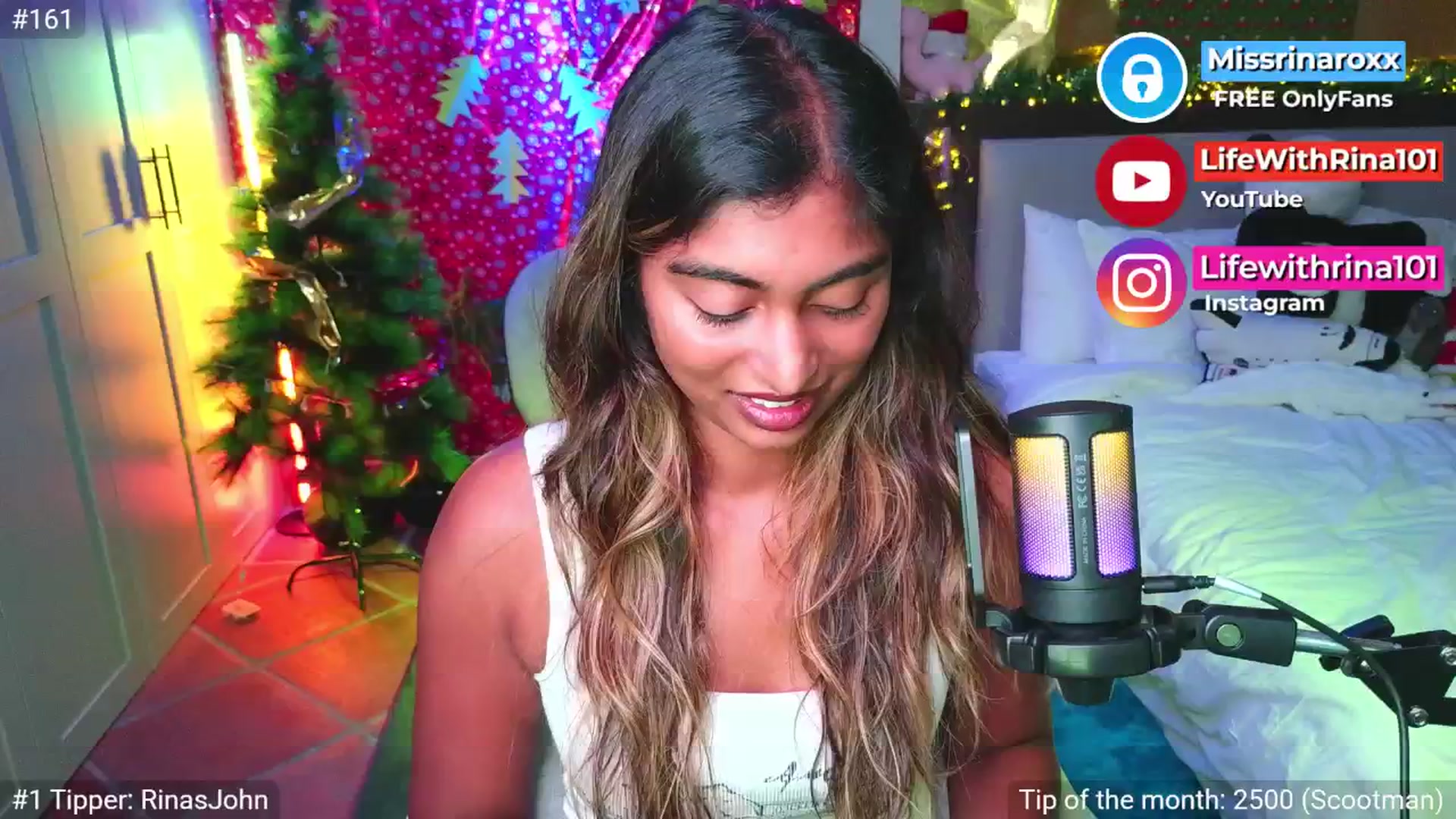 Gallery image thumbnail from Missrinaroxx's myfreecams stream on, 11/13/2025, 21:43 image 18 of 20