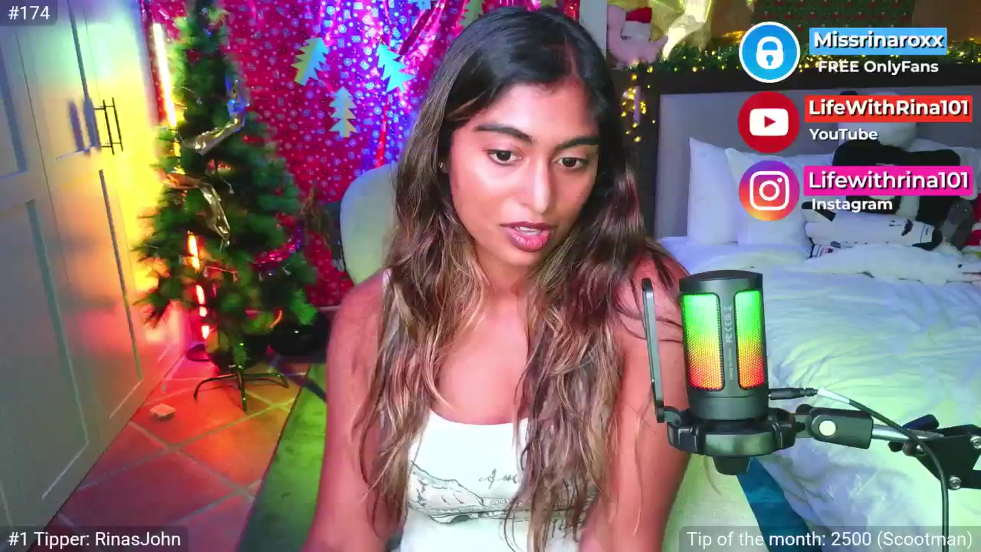 Gallery image thumbnail from Missrinaroxx's myfreecams stream on, 11/13/2025, 21:43 image 16 of 20