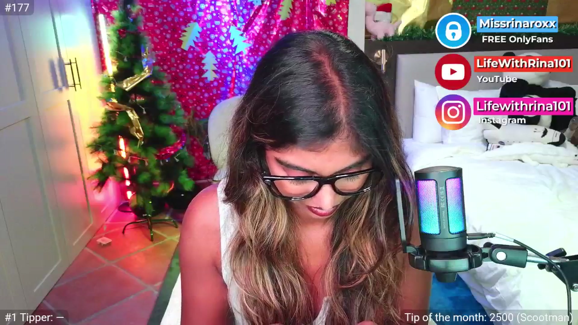 Gallery image thumbnail from Missrinaroxx's myfreecams stream on, 11/14/2025, 21:59 image 12 of 20