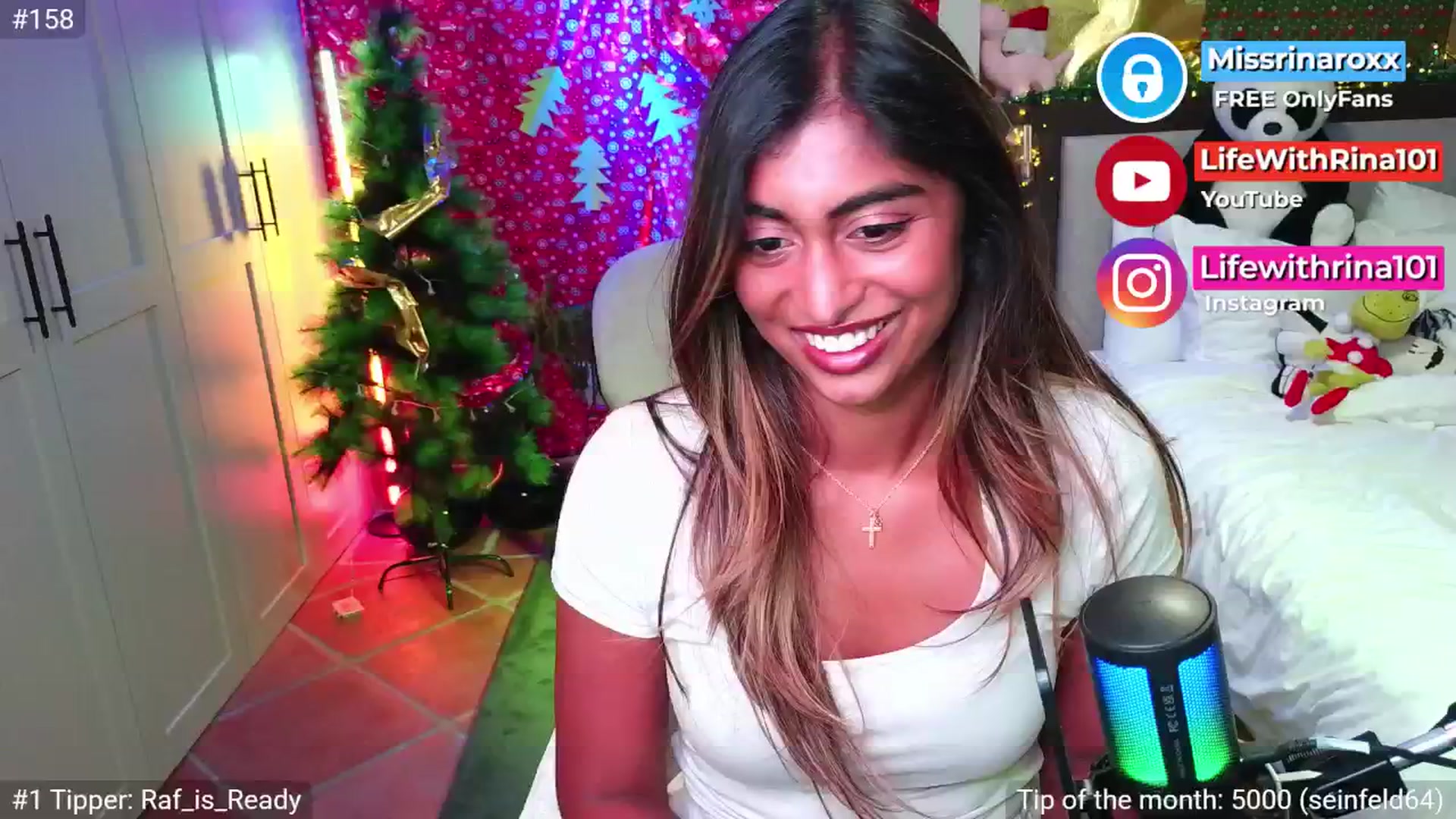 Gallery image thumbnail from Missrinaroxx's myfreecams stream on, 11/19/2025, 21:56 image 18 of 20
