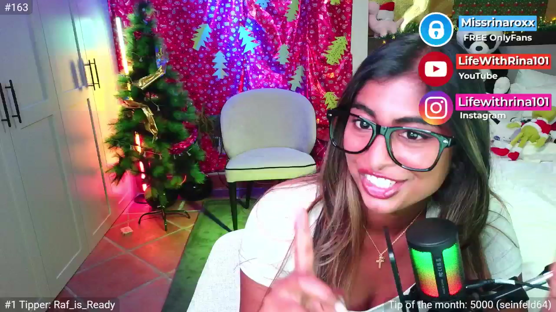 Gallery image thumbnail from Missrinaroxx's myfreecams stream on, 11/19/2025, 21:56 image 8 of 20