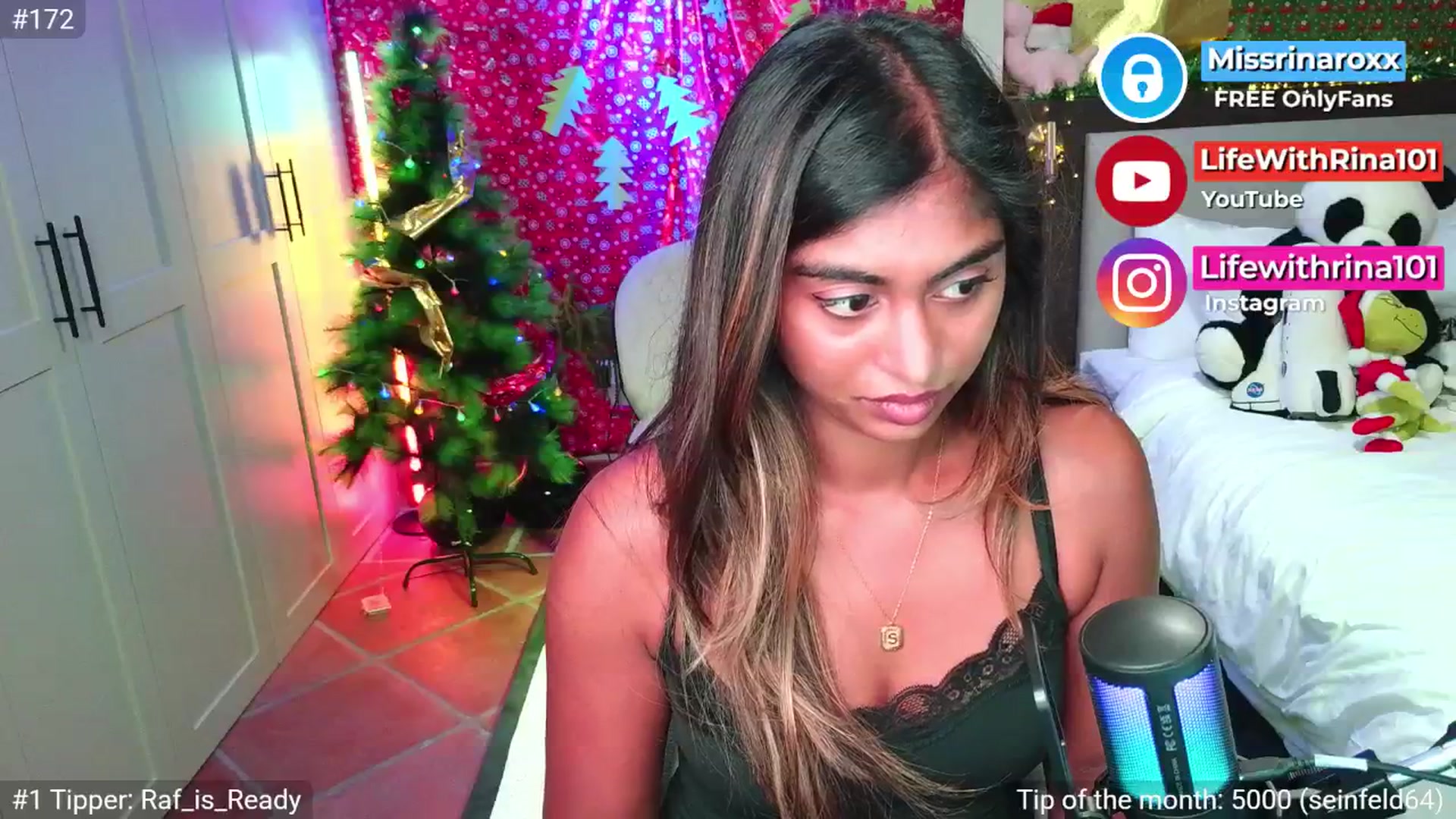 Gallery image thumbnail from Missrinaroxx's myfreecams stream on, 11/21/2025, 22:08 image 18 of 20