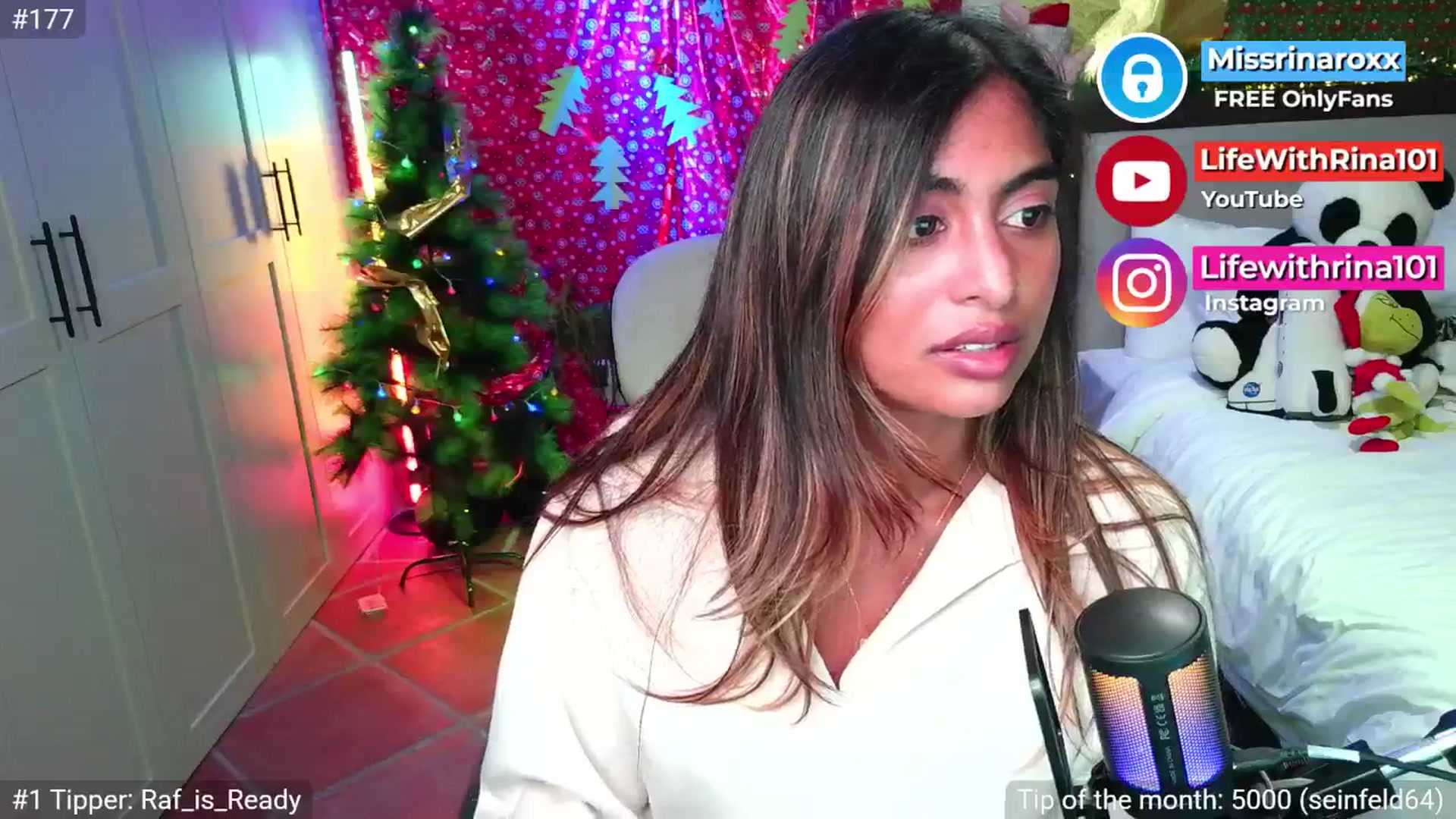 Gallery image thumbnail from Missrinaroxx's myfreecams stream on, 11/21/2025, 22:08 image 12 of 20