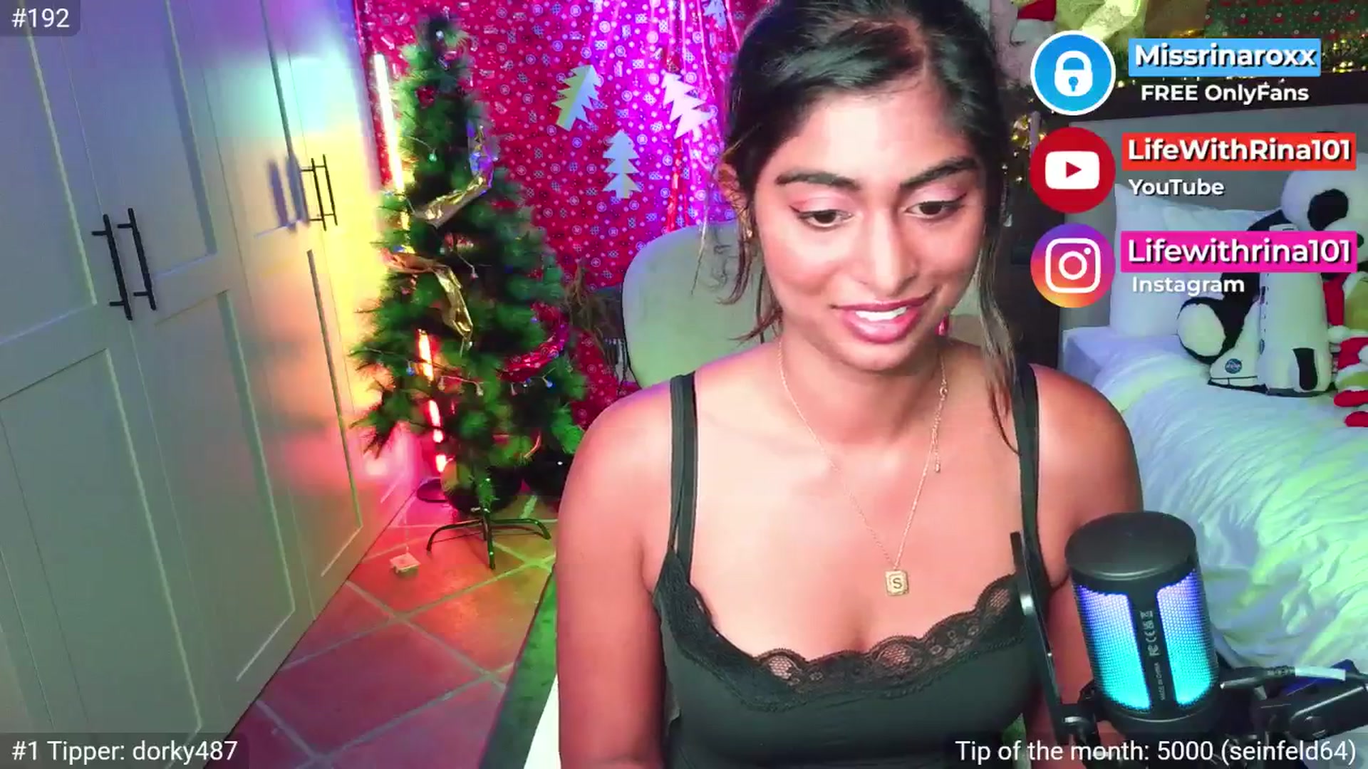 Gallery image thumbnail from Missrinaroxx's myfreecams stream on, 11/23/2025, 22:13 image 13 of 20