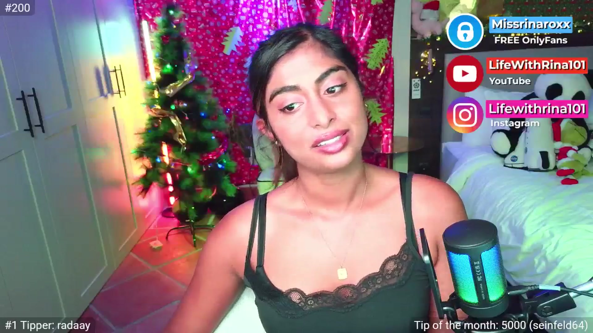 Gallery image thumbnail from Missrinaroxx's myfreecams stream on, 11/23/2025, 22:13 image 2 of 20