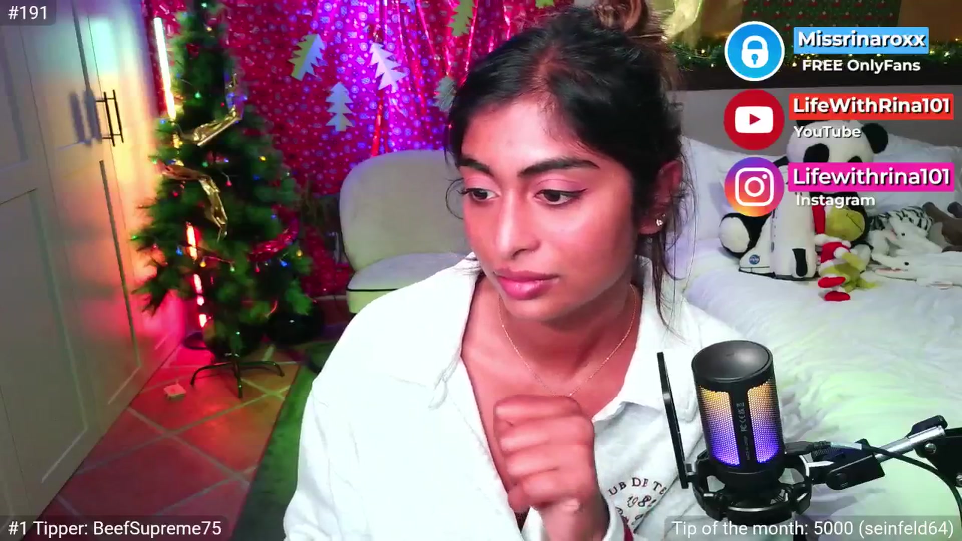 Gallery image thumbnail from Missrinaroxx's myfreecams stream on, 11/25/2025, 21:49 image 15 of 20