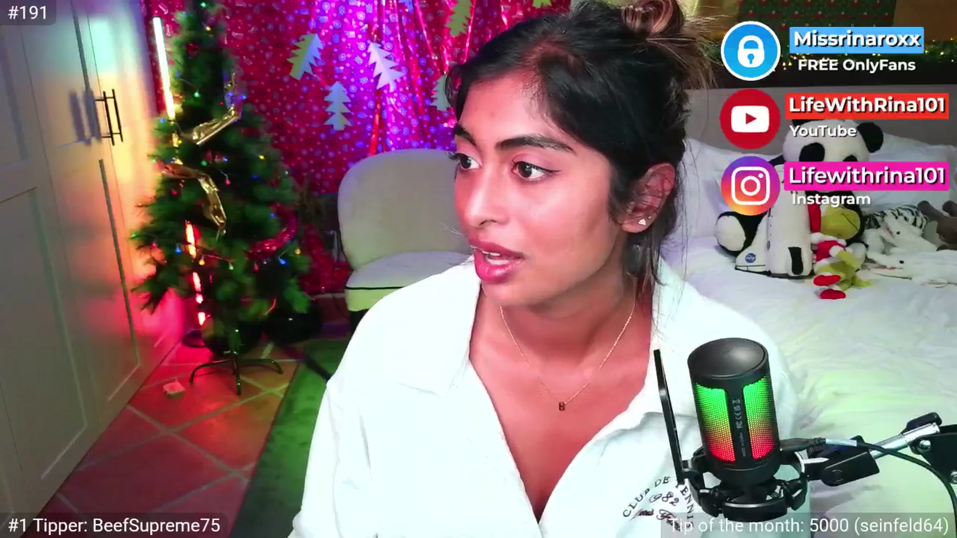 Gallery image thumbnail from Missrinaroxx's myfreecams stream on, 11/25/2025, 21:49 image 4 of 20