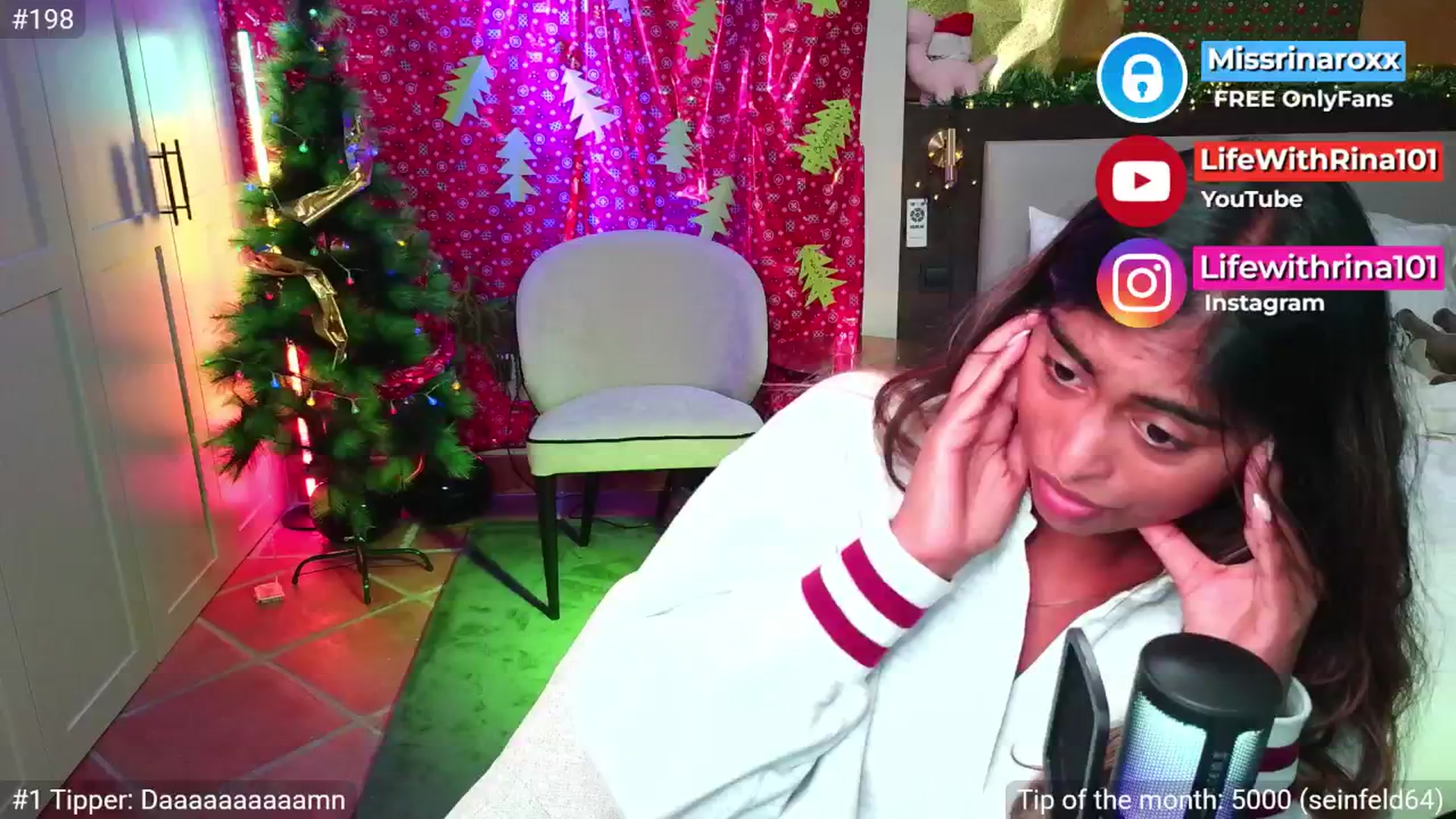 Gallery image thumbnail from Missrinaroxx's myfreecams stream on, 11/26/2025, 21:50 image 18 of 20