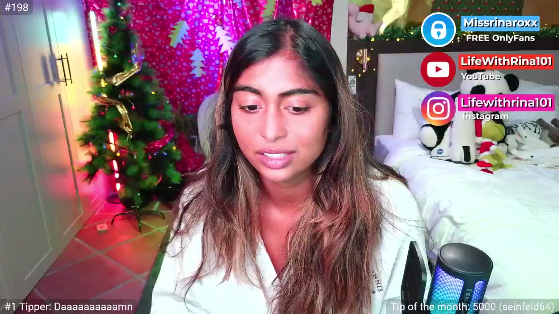 Gallery image thumbnail from Missrinaroxx's myfreecams stream on, 11/26/2025, 21:50 image 14 of 20