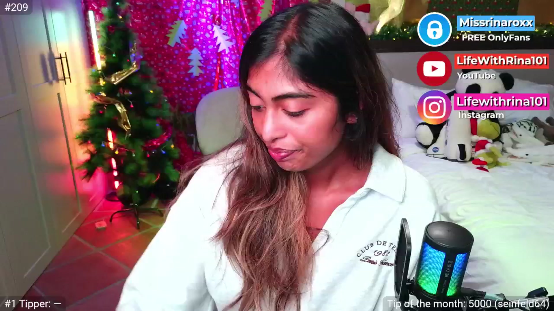 Gallery image thumbnail from Missrinaroxx's myfreecams stream on, 11/26/2025, 21:50 image 1 of 20