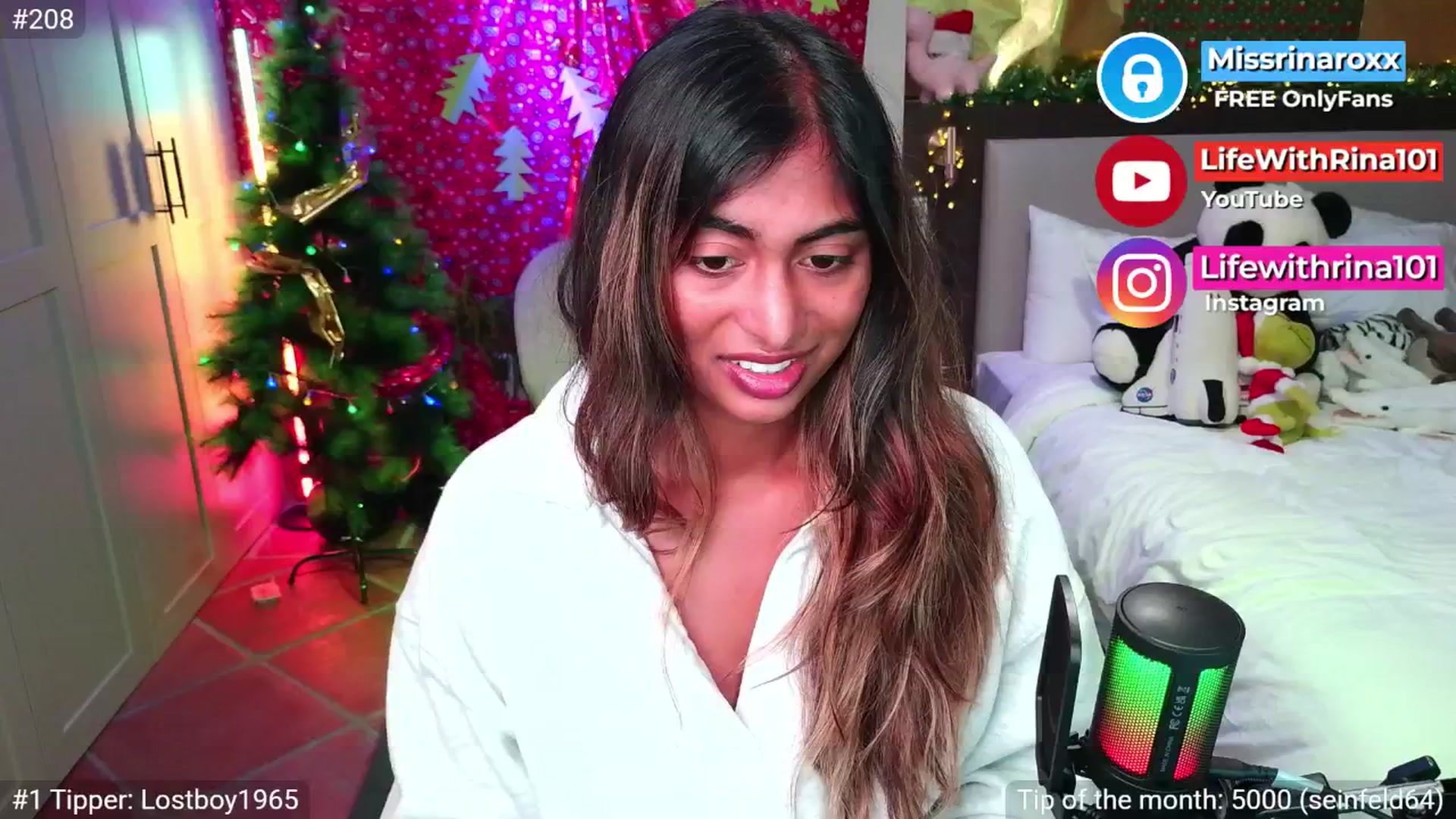 Gallery image thumbnail from Missrinaroxx's myfreecams stream on, 11/26/2025, 21:50 image 2 of 20