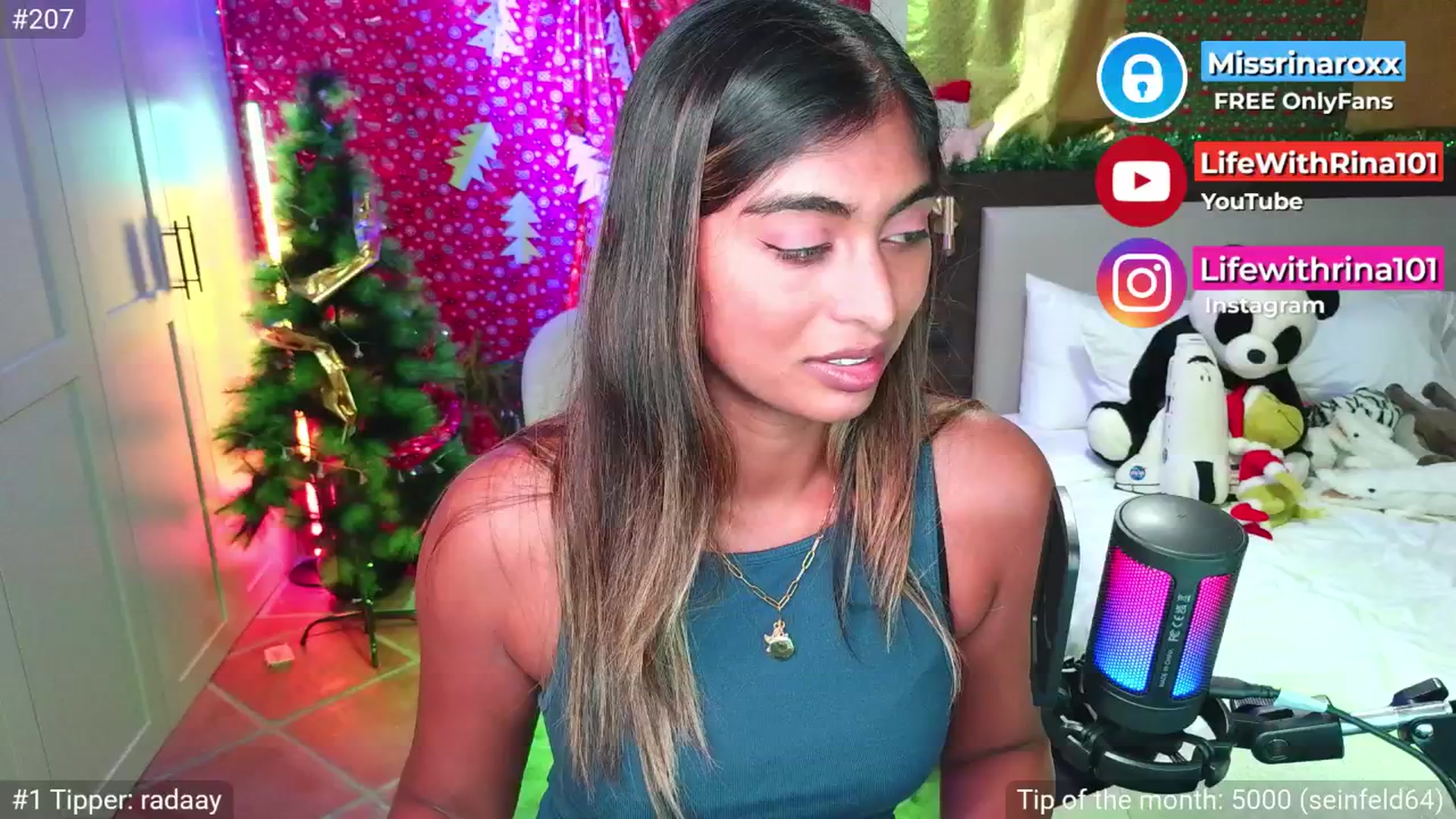 Gallery image thumbnail from Missrinaroxx's myfreecams stream on, 11/27/2025, 21:49 image 17 of 20