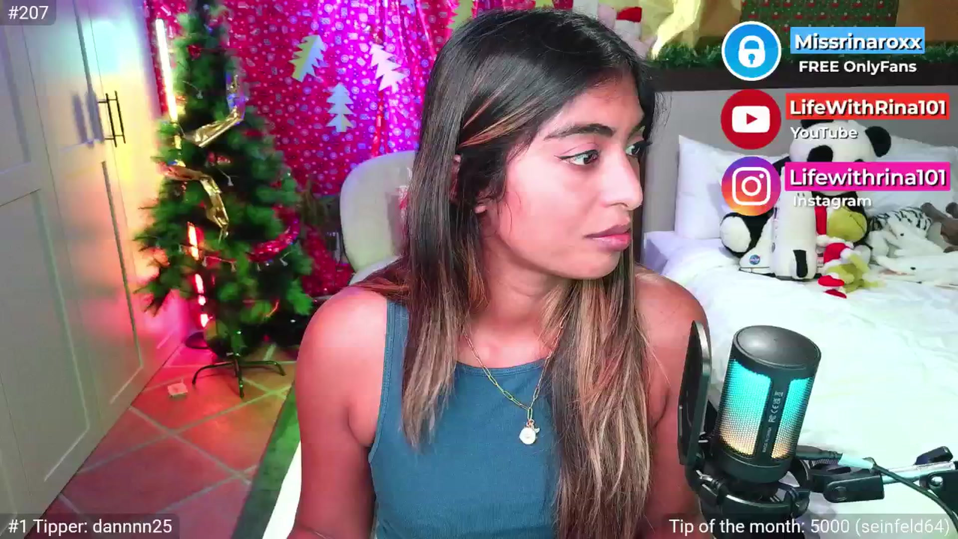 Gallery image thumbnail from Missrinaroxx's myfreecams stream on, 11/27/2025, 21:49 image 15 of 20