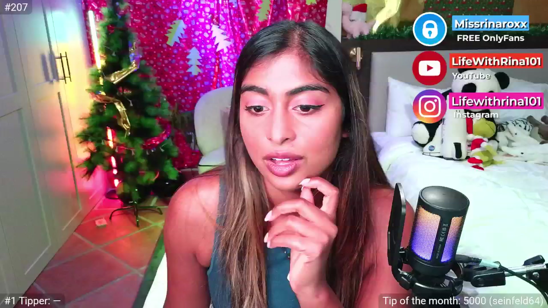 Gallery image thumbnail from Missrinaroxx's myfreecams stream on, 11/27/2025, 21:49 image 5 of 20