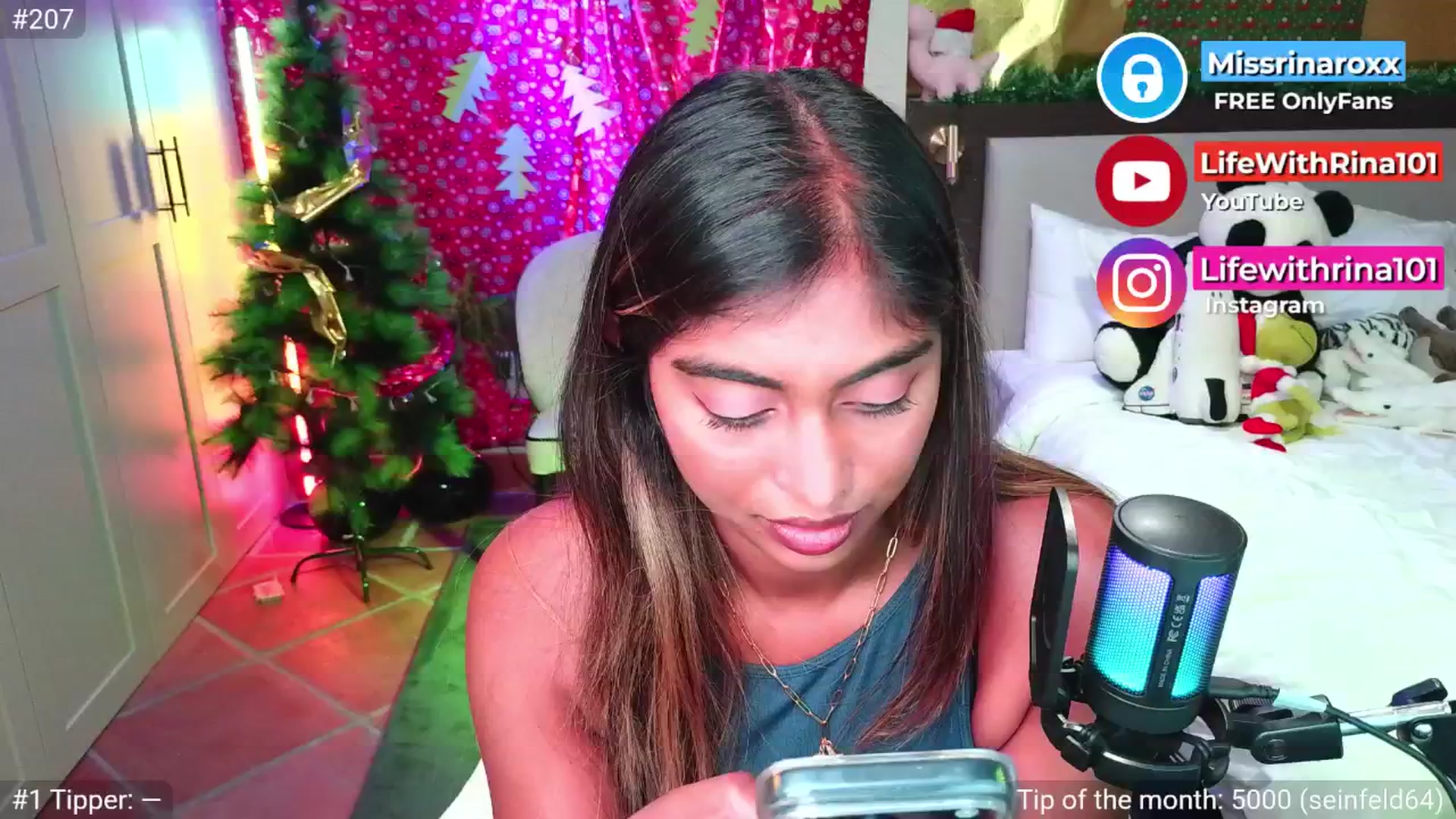 Gallery image thumbnail from Missrinaroxx's myfreecams stream on, 11/27/2025, 21:49 image 6 of 20