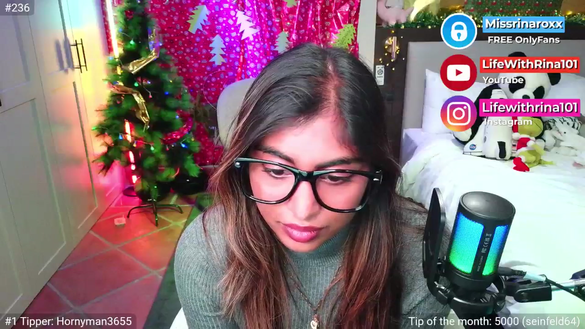 Gallery image thumbnail from Missrinaroxx's myfreecams stream on, 11/30/2025, 03:24 image 15 of 20
