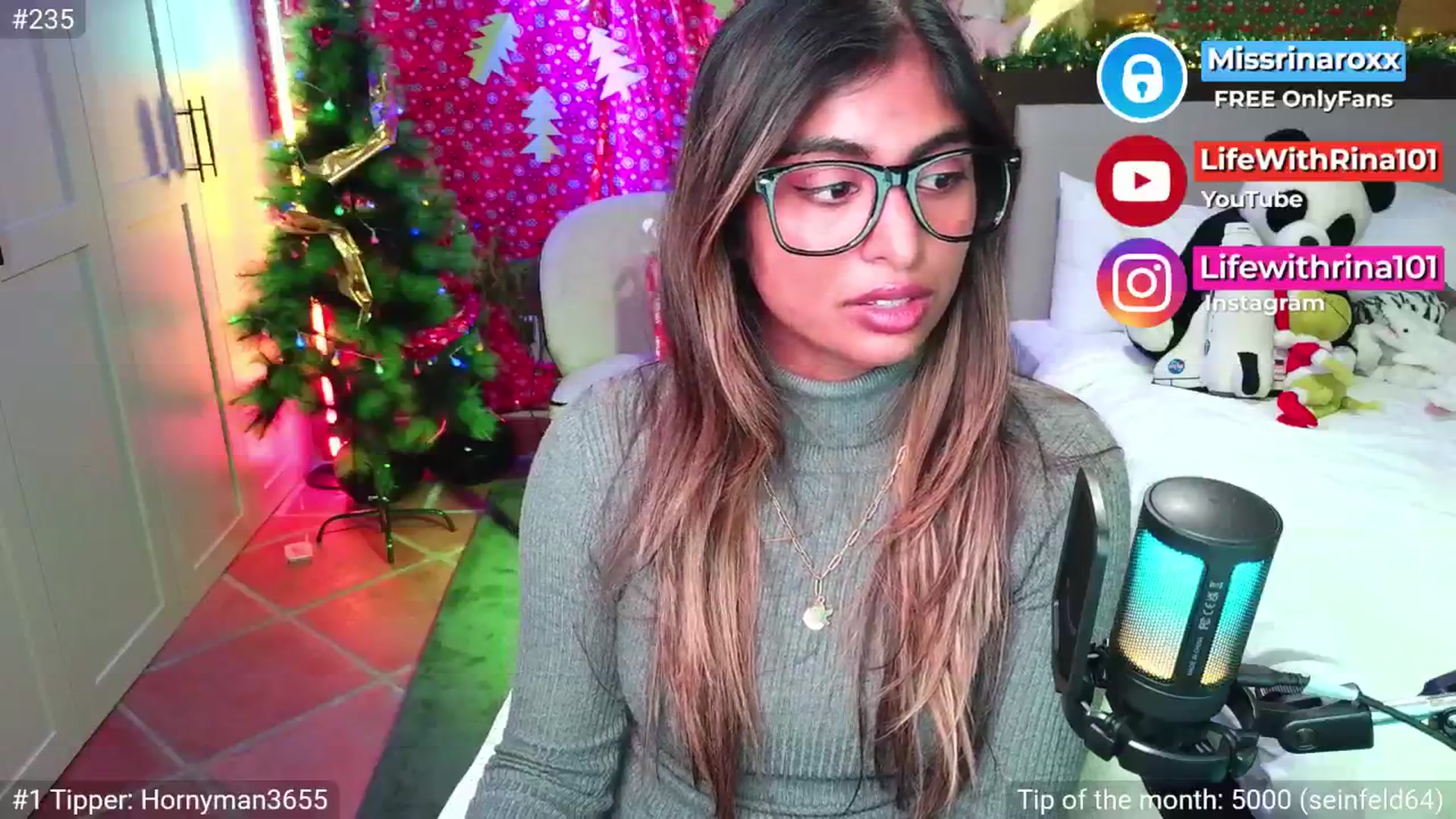 Gallery image thumbnail from Missrinaroxx's myfreecams stream on, 11/30/2025, 03:24 image 17 of 20