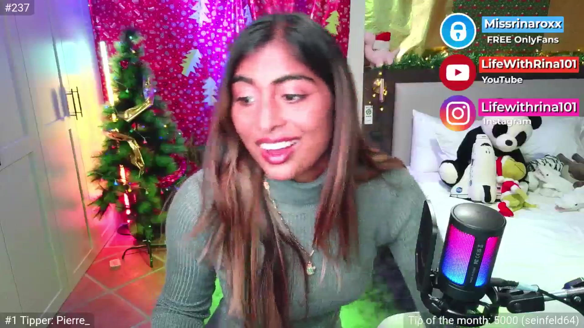 Gallery image thumbnail from Missrinaroxx's myfreecams stream on, 11/30/2025, 03:24 image 2 of 20