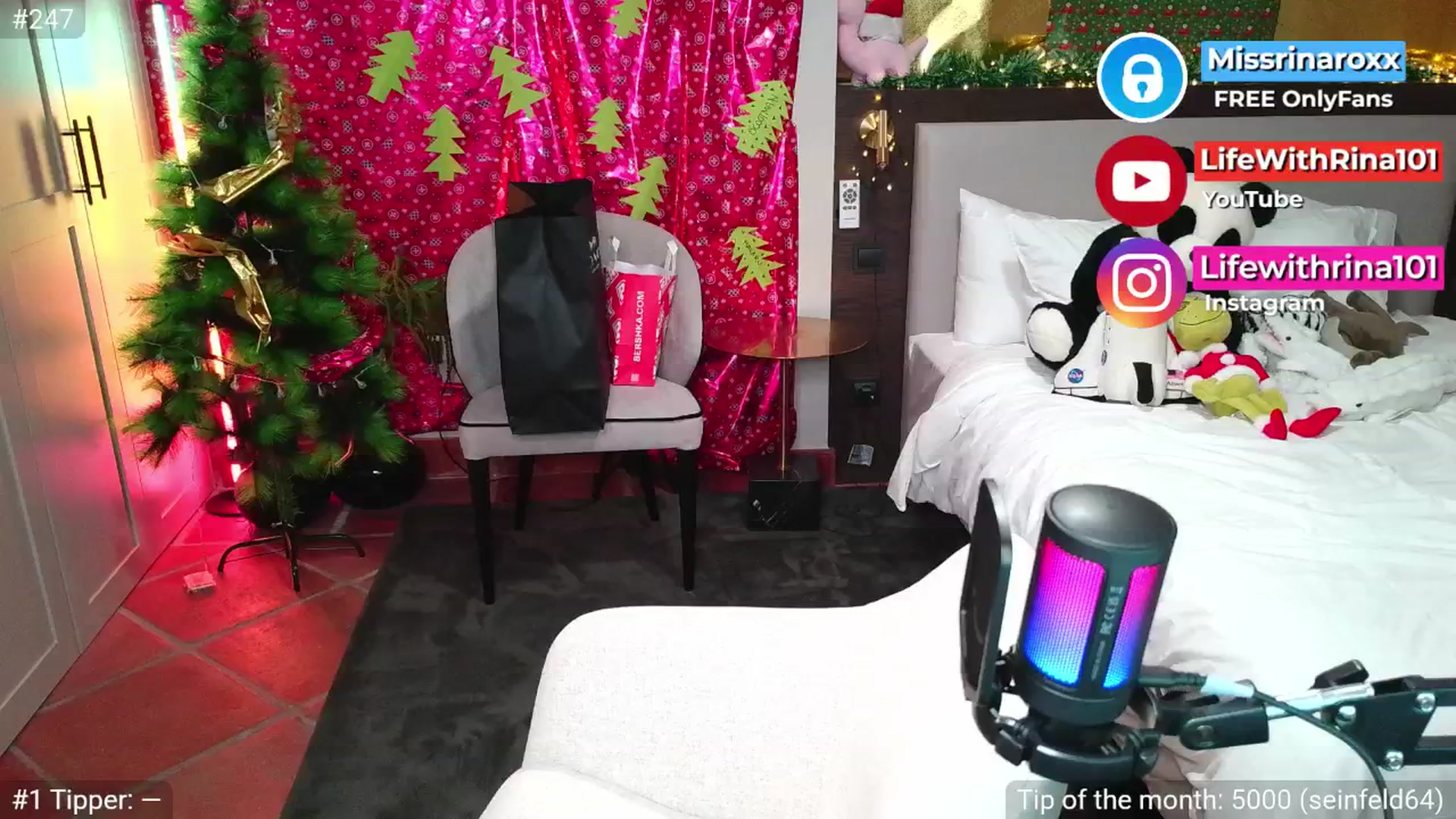 Gallery image thumbnail from Missrinaroxx's myfreecams stream on, 11/30/2025, 22:24 image 1 of 20