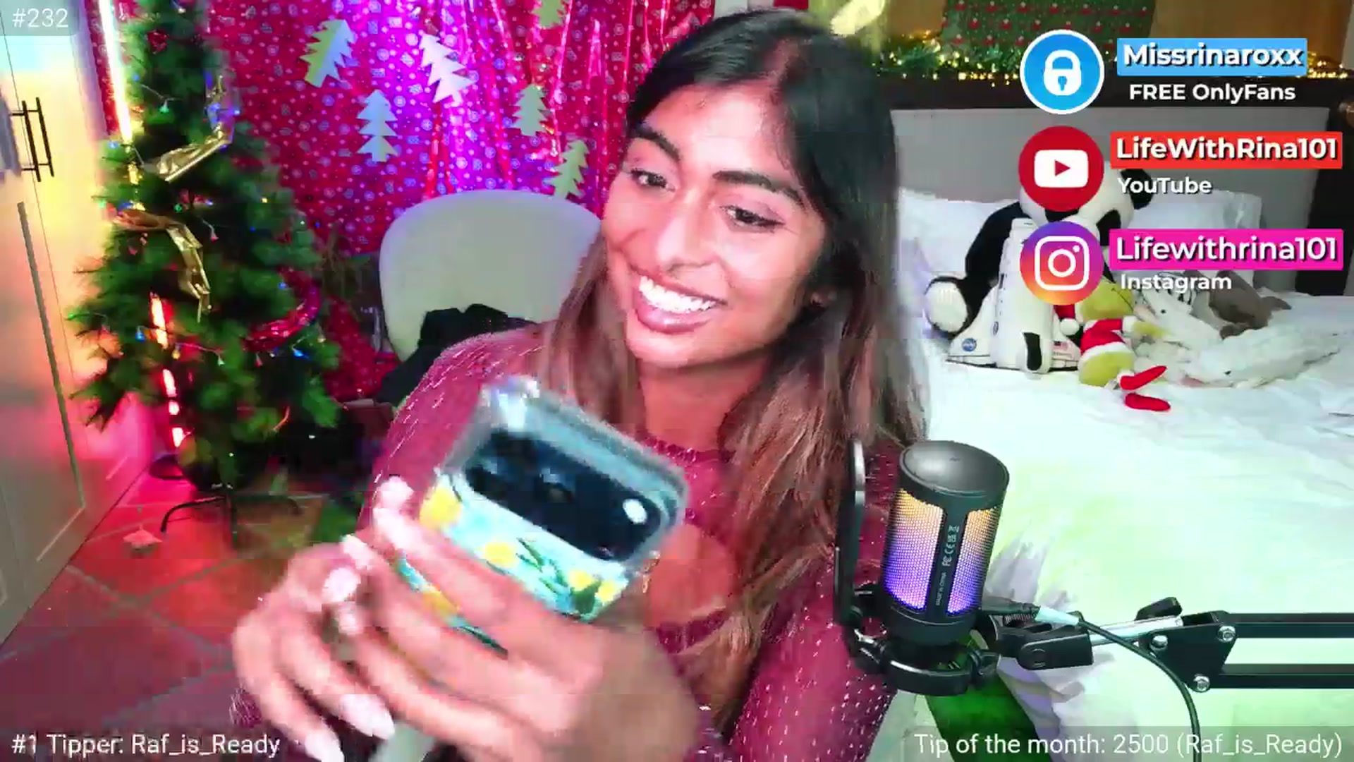 Gallery image thumbnail from Missrinaroxx's myfreecams stream on, 12/01/2025, 21:50 image 16 of 20