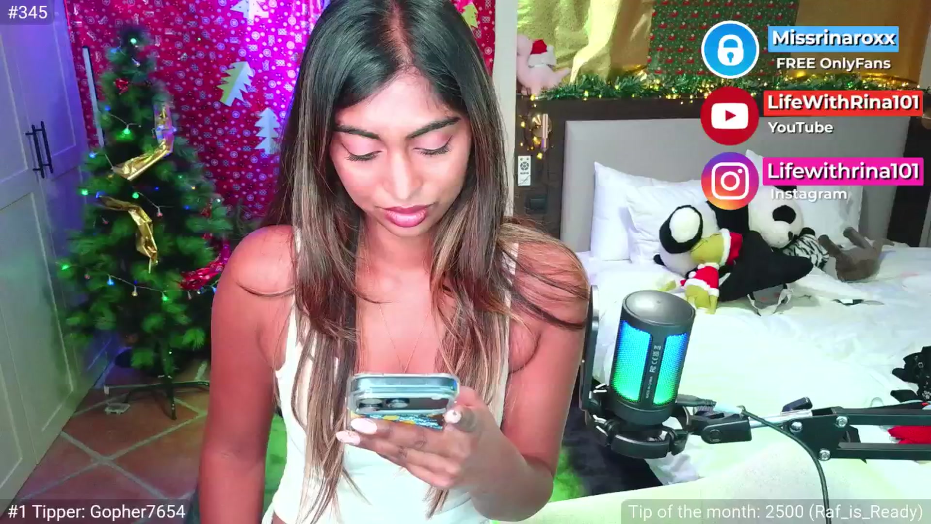 Gallery image thumbnail from Missrinaroxx's myfreecams stream on, 12/03/2025, 22:12 image 8 of 20