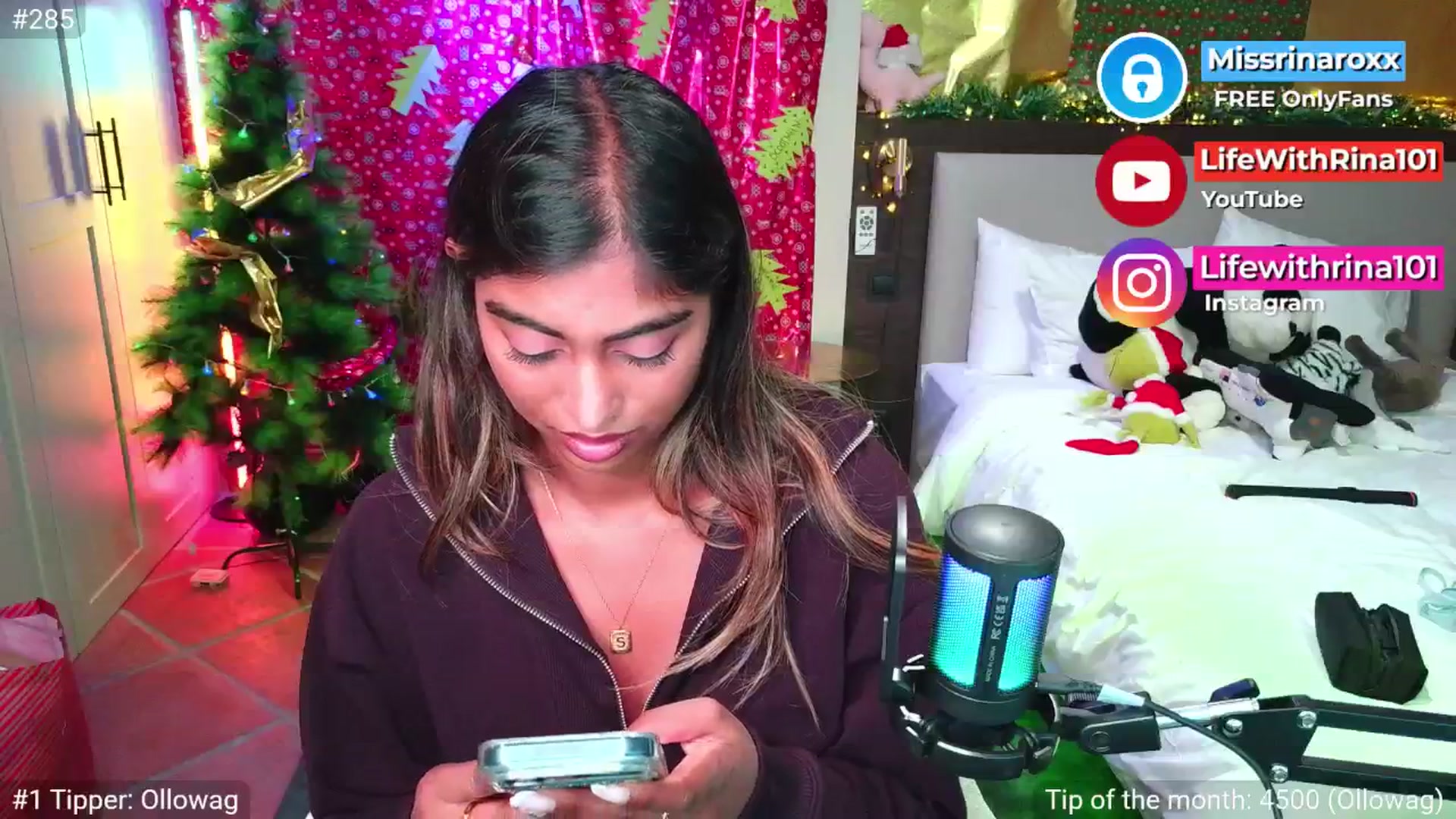 Gallery image thumbnail from Missrinaroxx's myfreecams stream on, 12/05/2025, 21:48 image 15 of 20