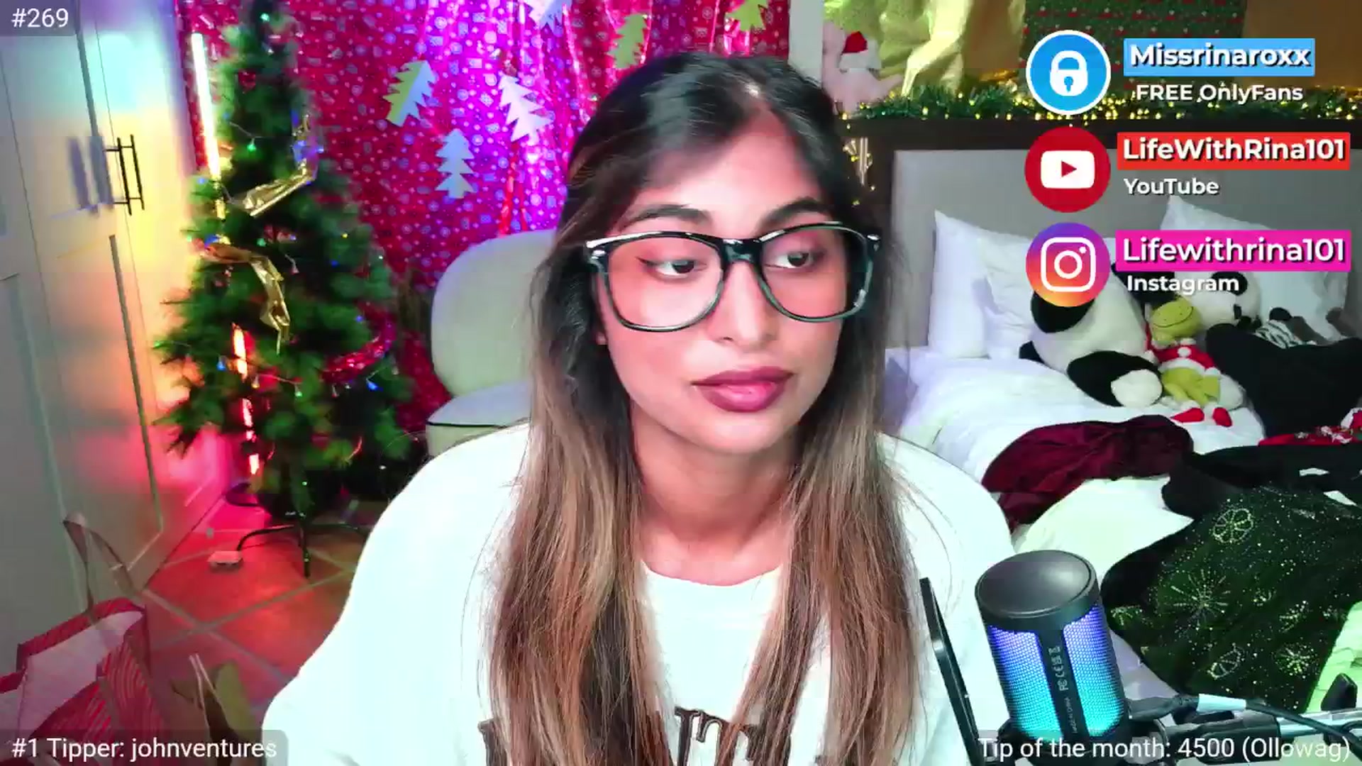 Gallery image thumbnail from Missrinaroxx's myfreecams stream on, 12/09/2025, 21:34 image 17 of 20