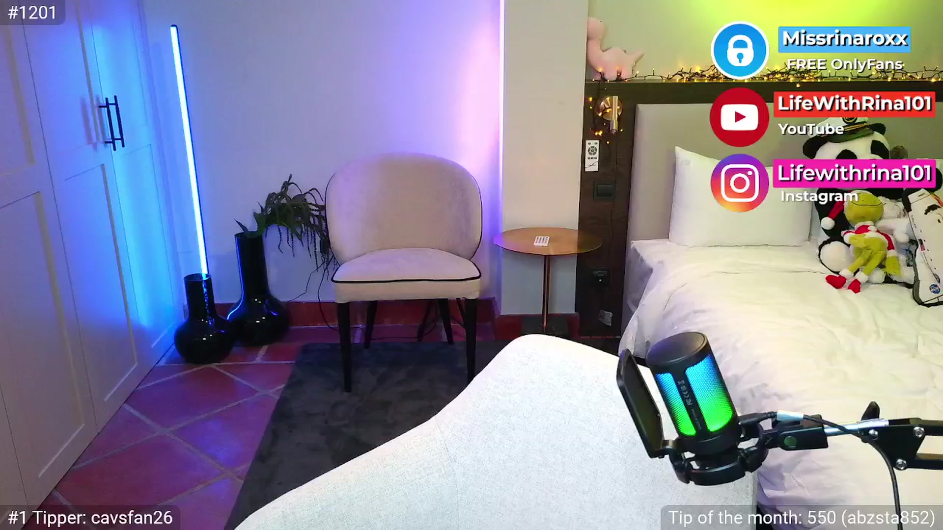 Gallery image thumbnail from Missrinaroxx's myfreecams stream on, 04/10/2026, 19:38 image 18 of 20
