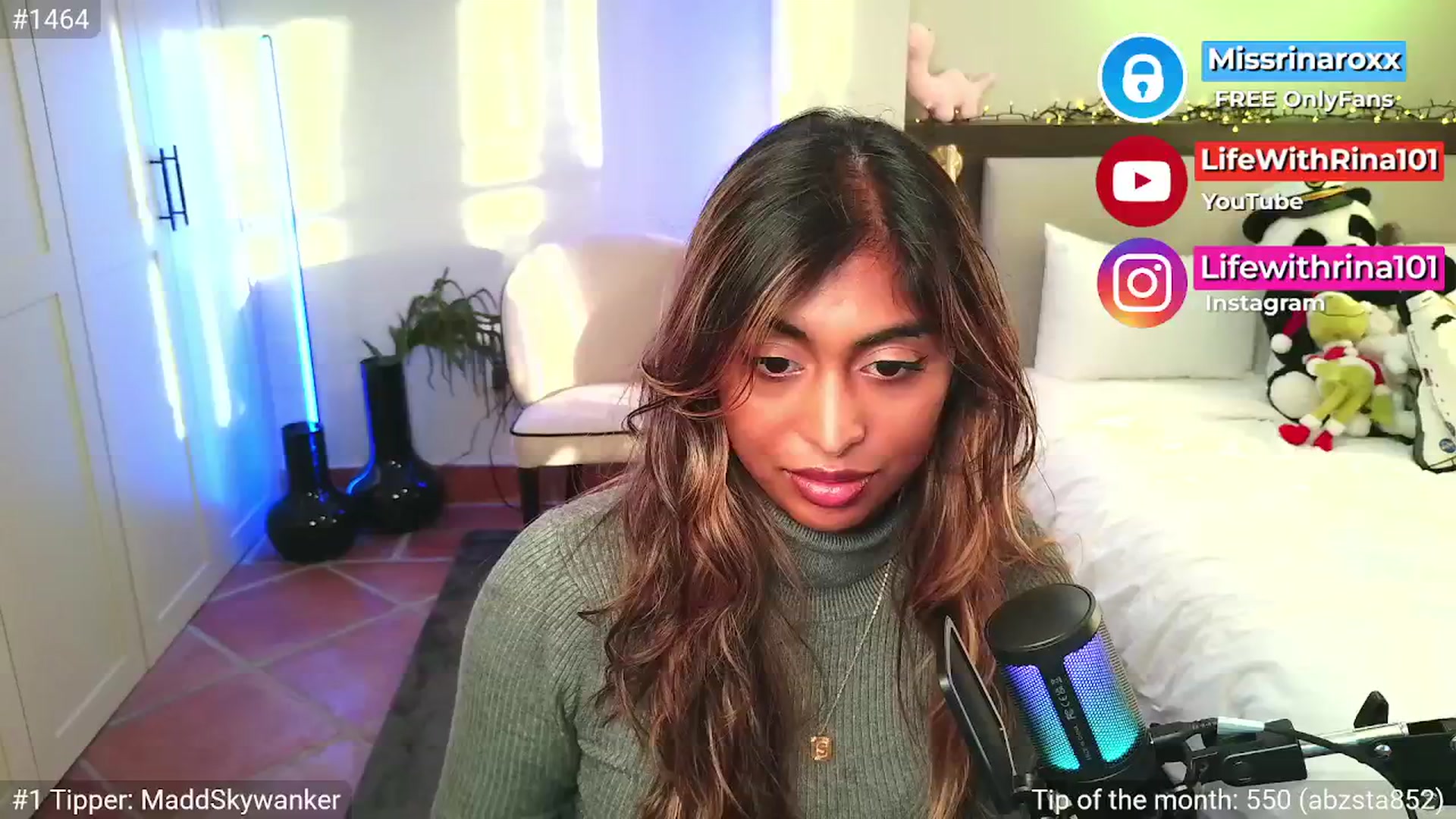 Gallery image thumbnail from Missrinaroxx's myfreecams stream on, 04/12/2026, 19:39 image 1 of 20