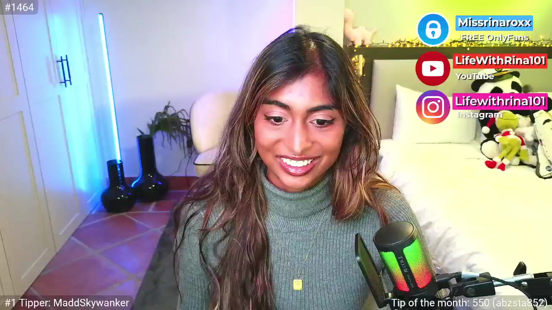 Gallery image thumbnail from Missrinaroxx's myfreecams stream on, 04/12/2026, 19:39 image 2 of 20