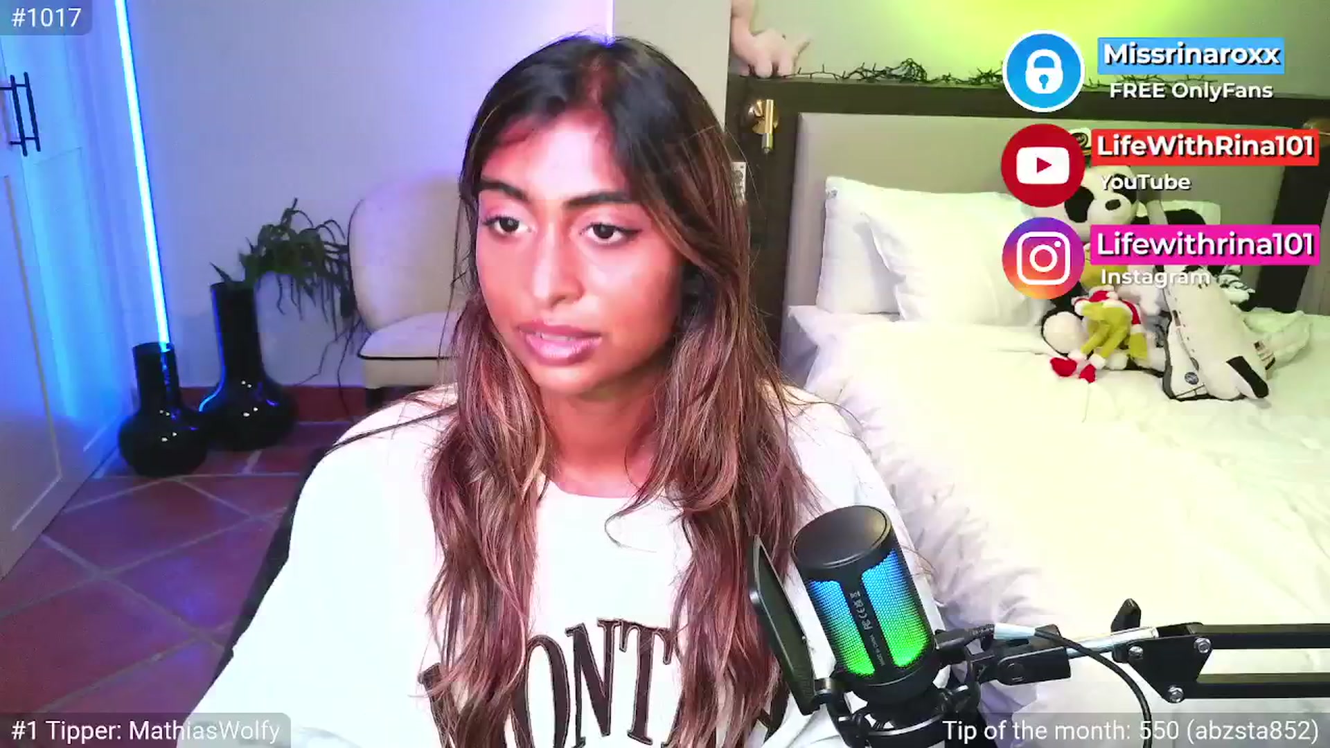 Gallery image thumbnail from Missrinaroxx's myfreecams stream on, 04/15/2026, 19:16 image 18 of 20