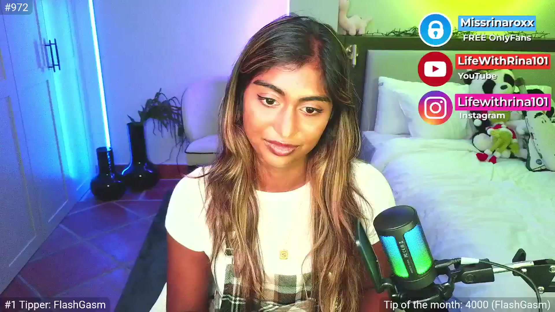 Gallery image thumbnail from Missrinaroxx's myfreecams stream on, 04/17/2026, 20:04 image 20 of 20