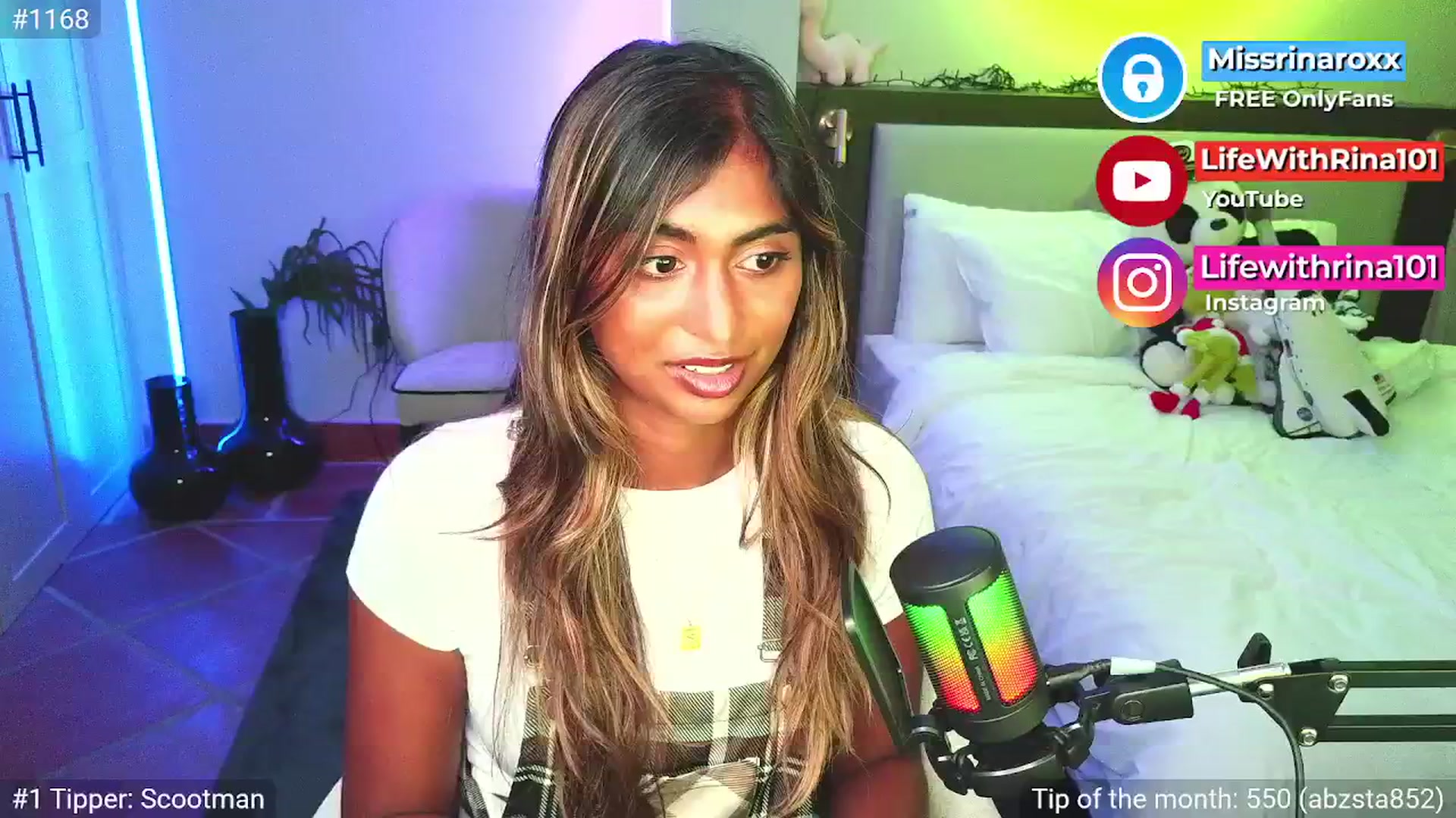 Gallery image thumbnail from Missrinaroxx's myfreecams stream on, 04/17/2026, 20:04 image 11 of 20