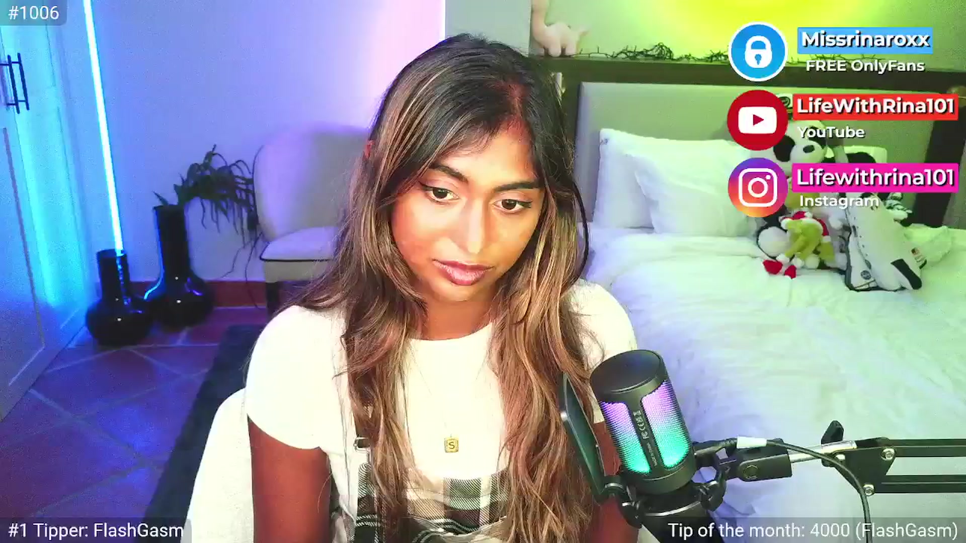 Gallery image thumbnail from Missrinaroxx's myfreecams stream on, 04/17/2026, 20:04 image 15 of 20