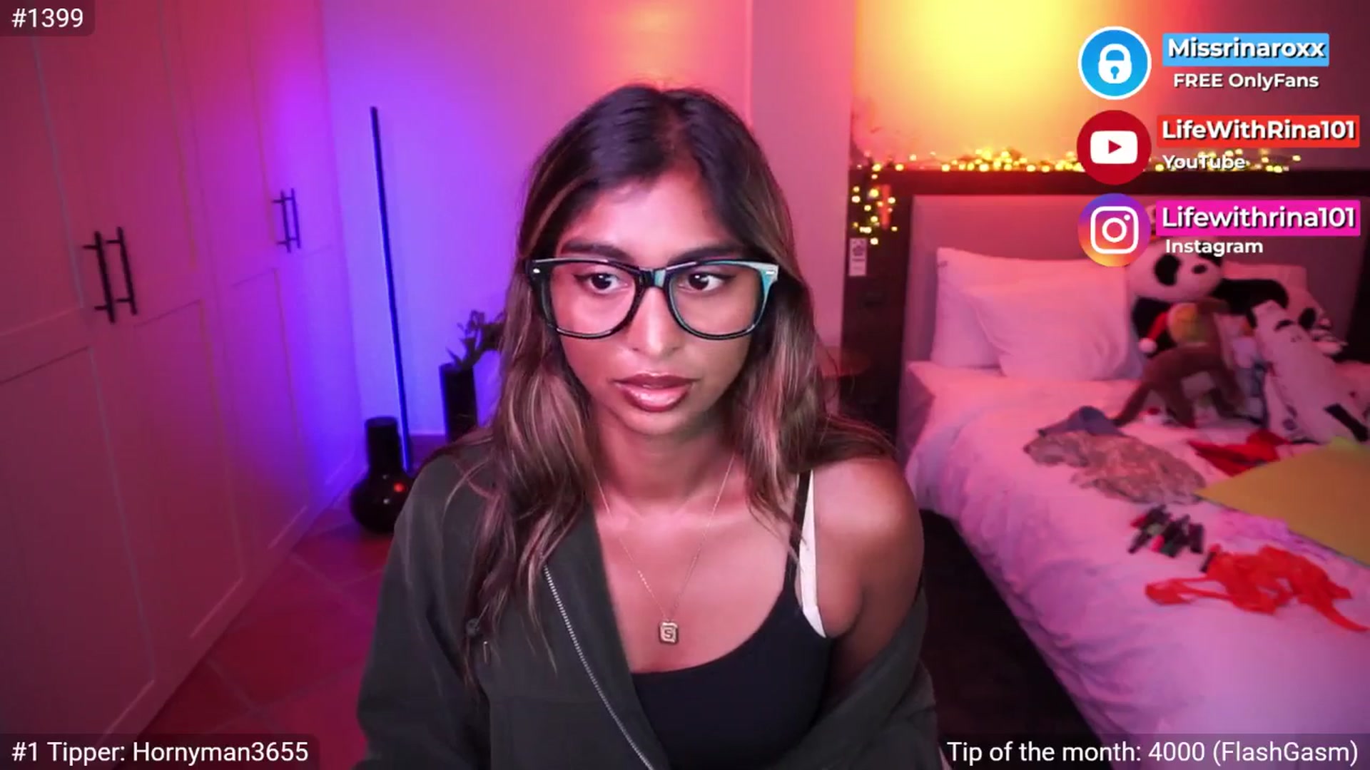 Gallery image thumbnail from Missrinaroxx's myfreecams stream on, 04/30/2026, 18:45 image 11 of 20
