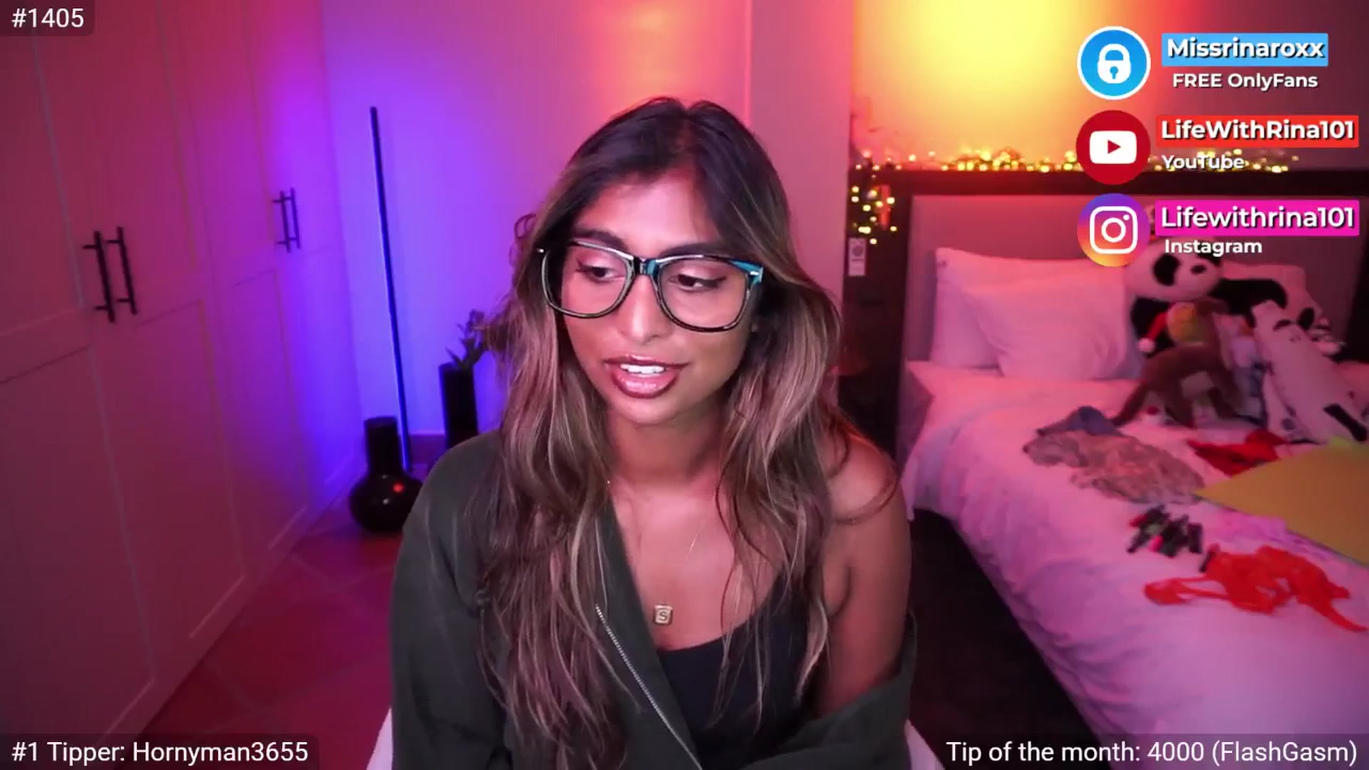 Gallery image thumbnail from Missrinaroxx's myfreecams stream on, 04/30/2026, 18:45 image 6 of 20