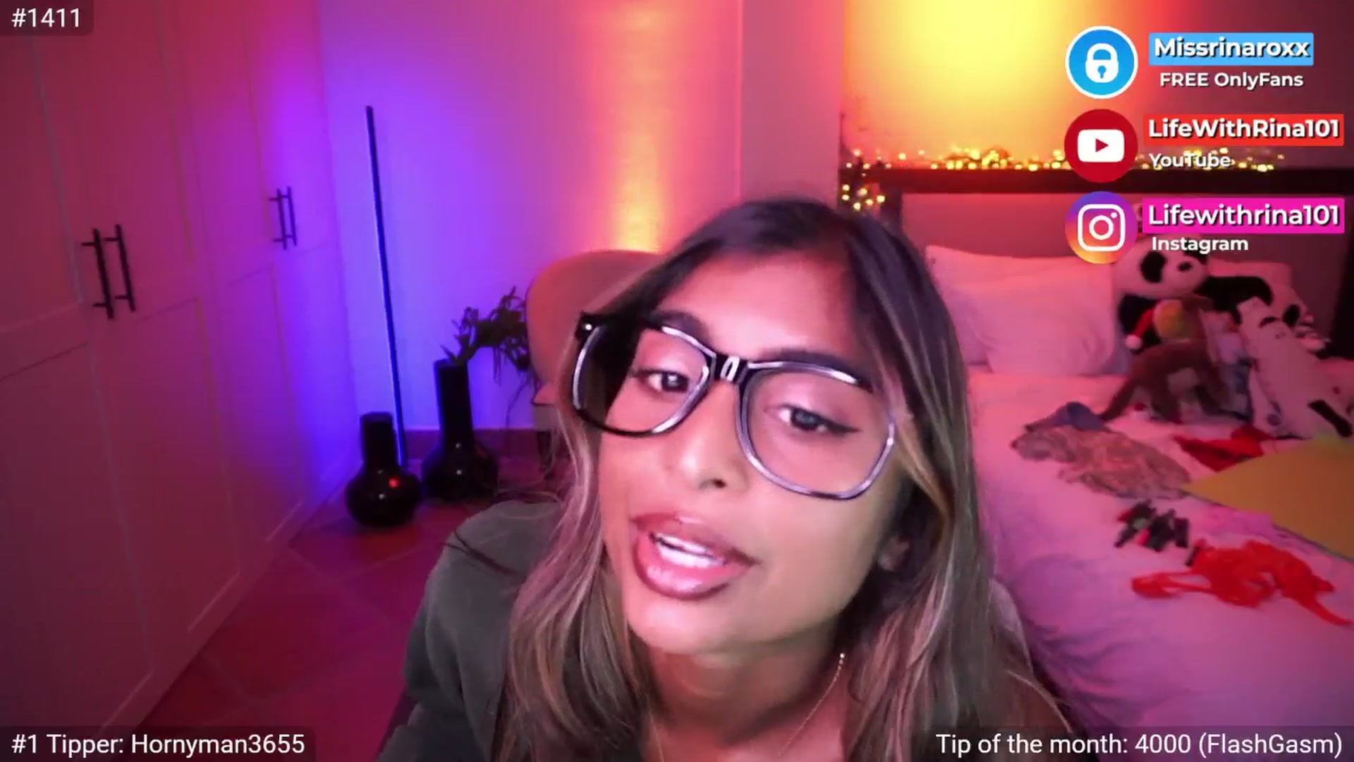 Gallery image thumbnail from Missrinaroxx's myfreecams stream on, 04/30/2026, 18:45 image 2 of 20