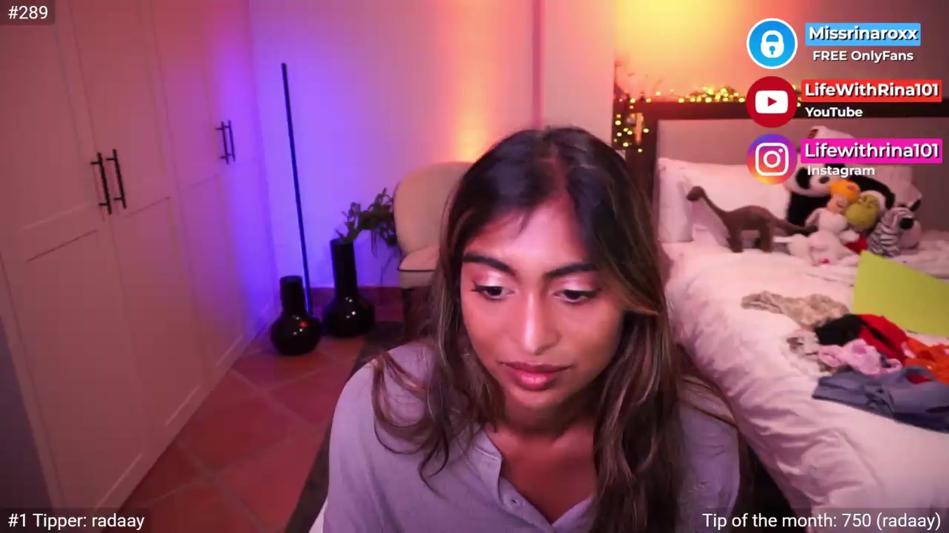 Gallery image thumbnail from Missrinaroxx's myfreecams stream on, 05/02/2026, 20:32 image 14 of 20