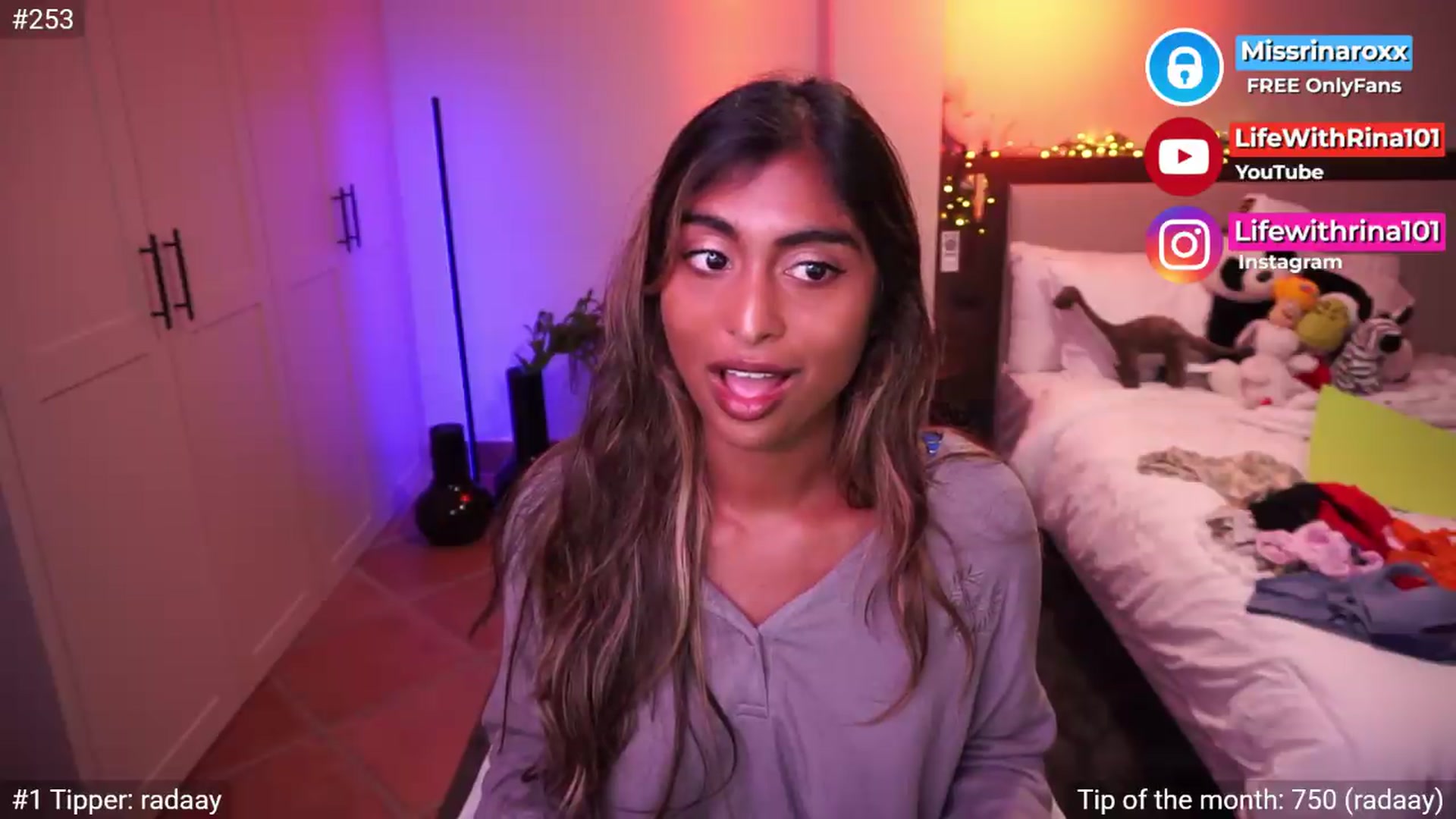 Gallery image thumbnail from Missrinaroxx's myfreecams stream on, 05/02/2026, 20:32 image 19 of 20