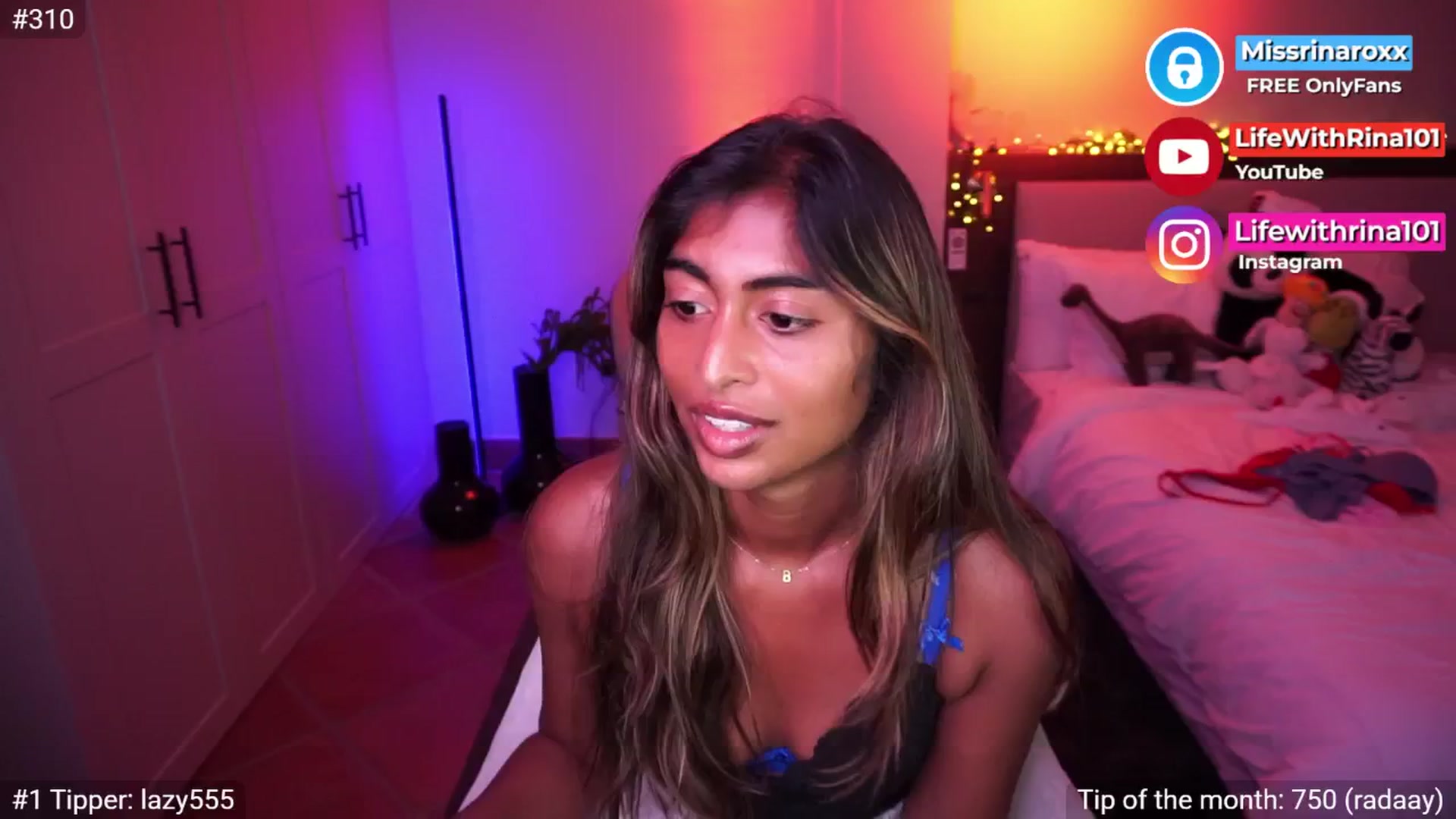 Gallery image thumbnail from Missrinaroxx's myfreecams stream on, 05/03/2026, 19:46 image 17 of 20