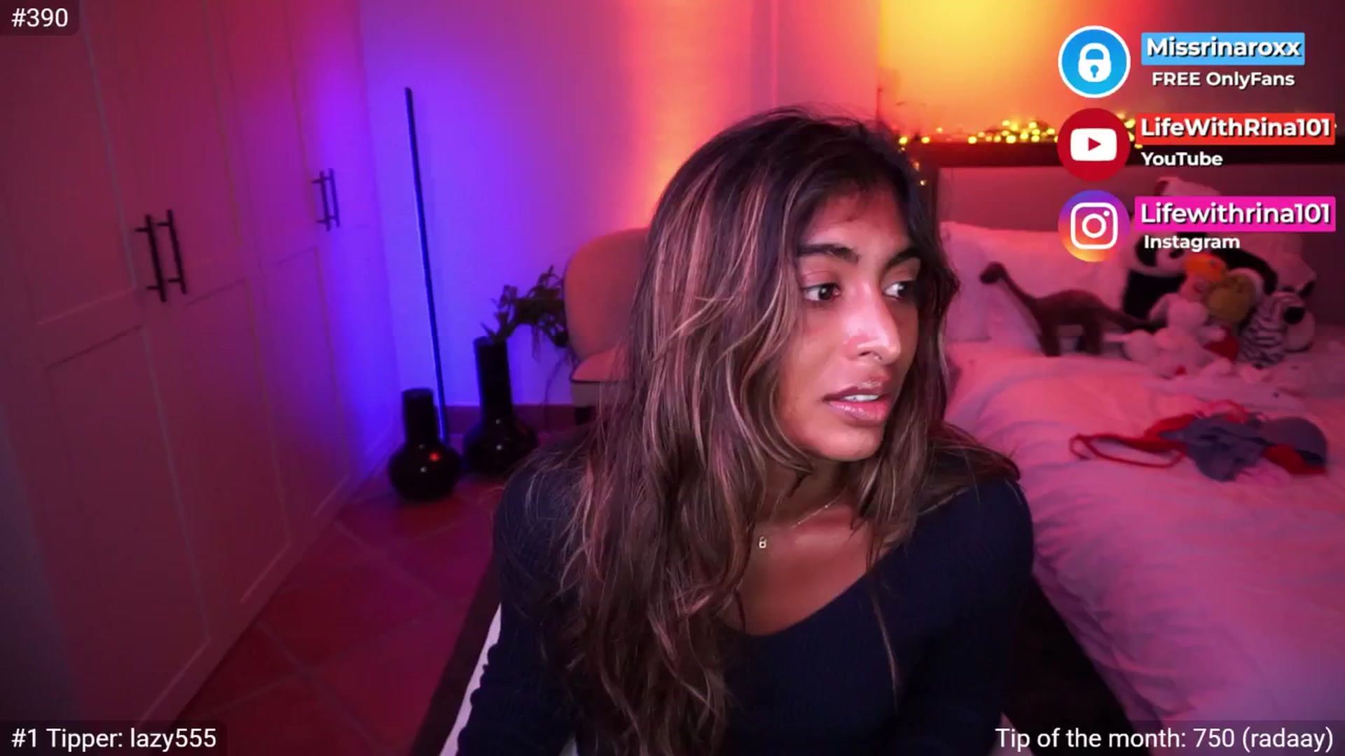 Gallery image thumbnail from Missrinaroxx's myfreecams stream on, 05/03/2026, 19:46 image 4 of 20
