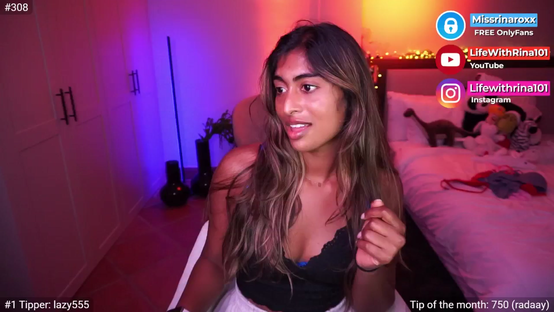Gallery image thumbnail from Missrinaroxx's myfreecams stream on, 05/03/2026, 19:46 image 8 of 20