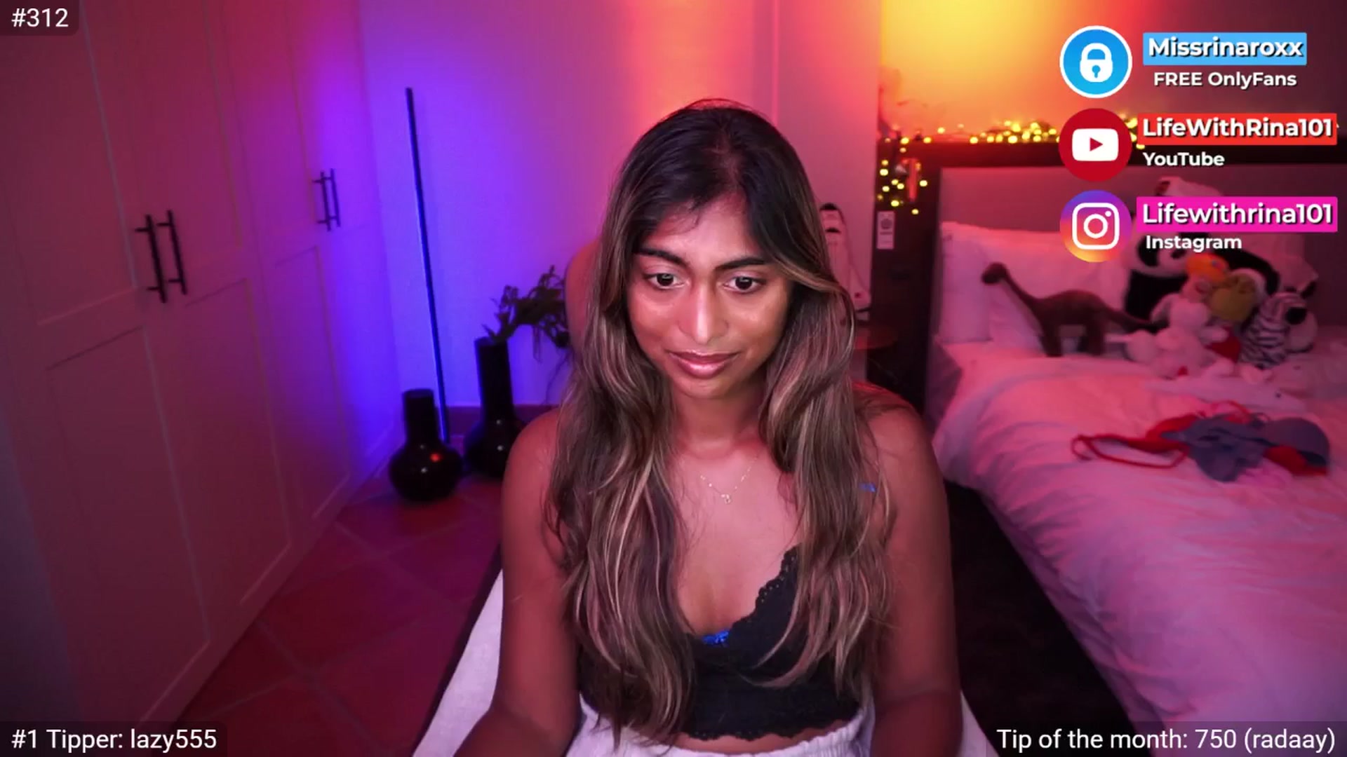 Gallery image thumbnail from Missrinaroxx's myfreecams stream on, 05/03/2026, 19:46 image 20 of 20