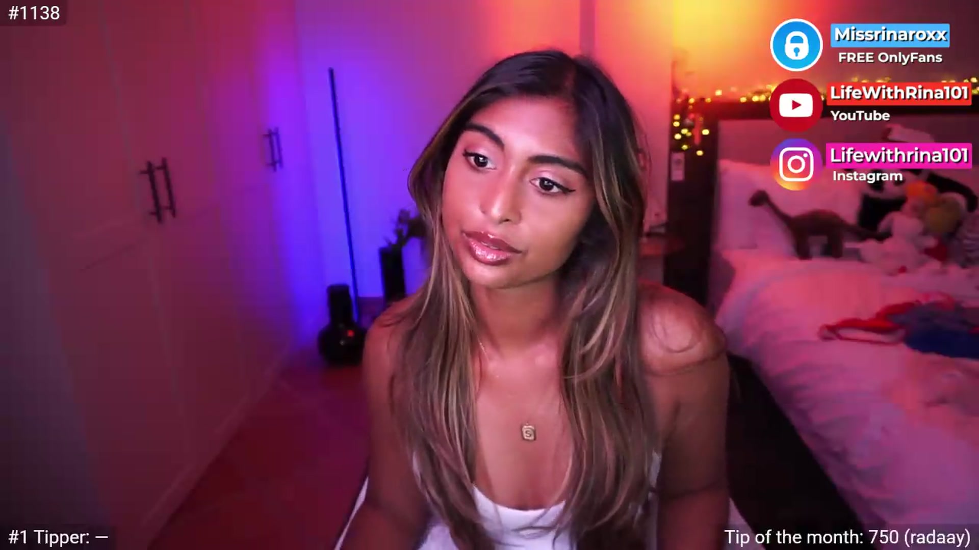 Gallery image thumbnail from Missrinaroxx's myfreecams stream on, 05/14/2026, 20:18 image 3 of 20